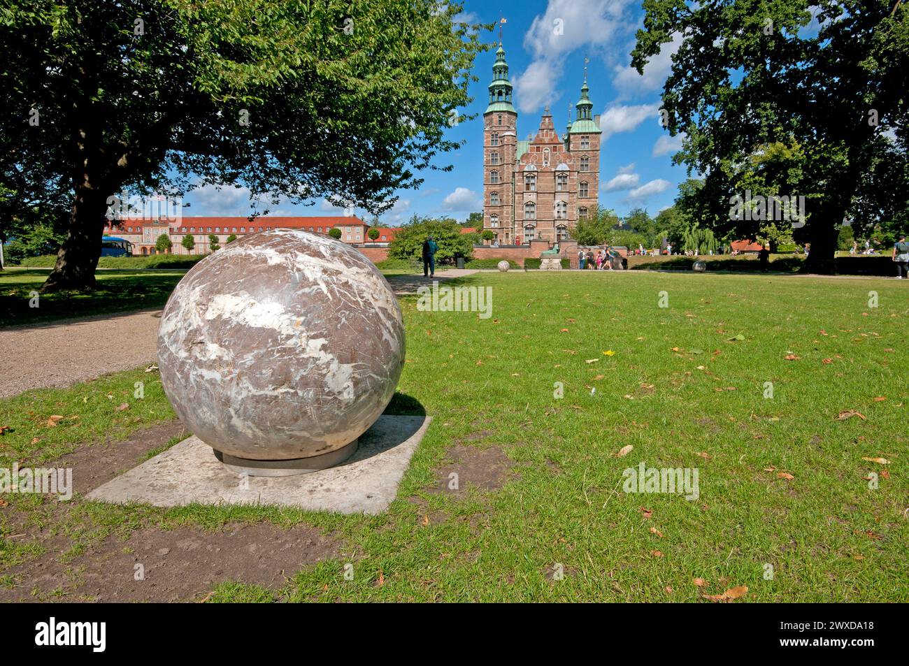Kongens Have (King's Garden) and the Rosenborg Castle (built in 1606 ...