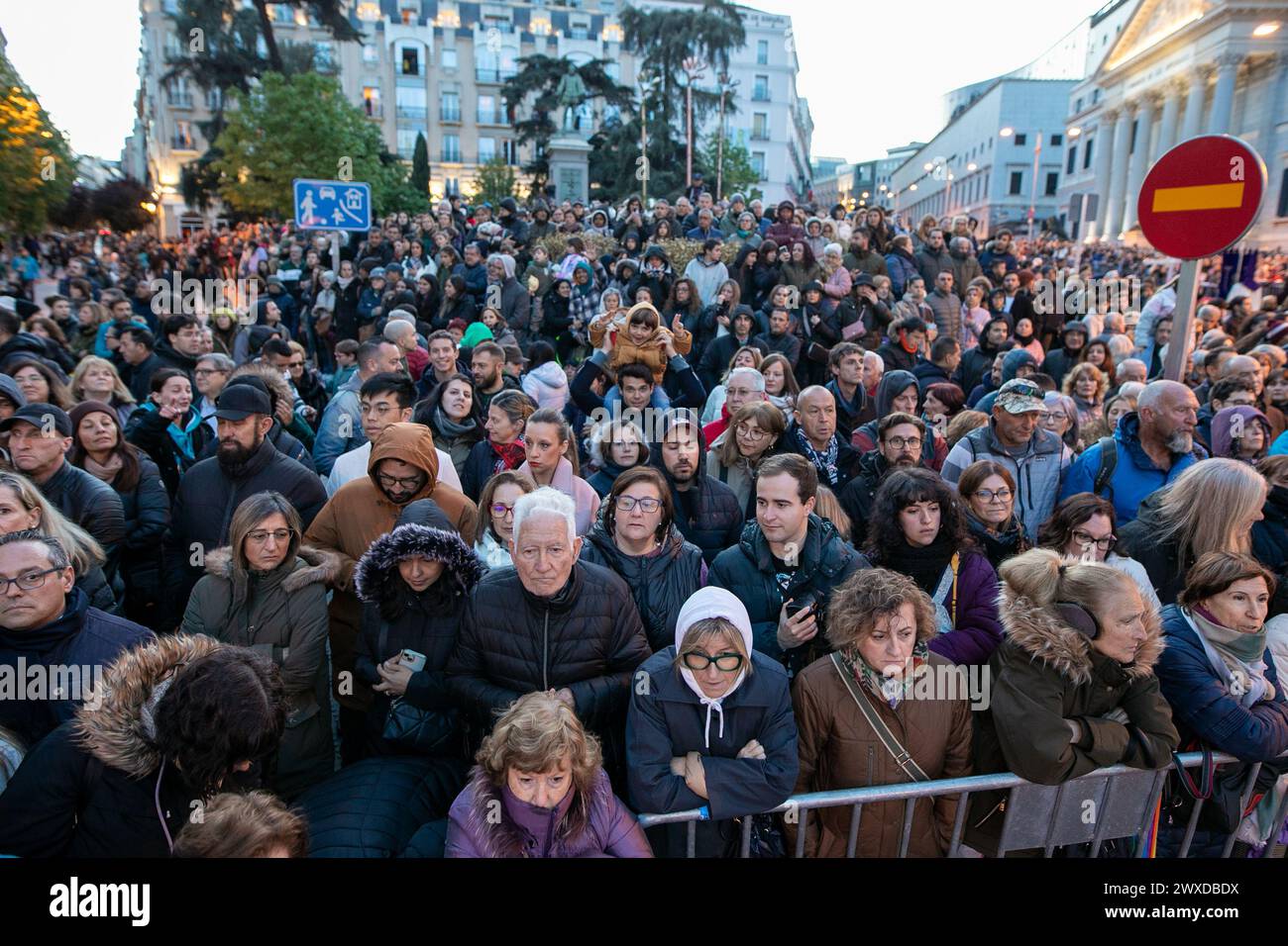 Madrid, Spain. 29th Mar, 2024. A group of Christians of the 'Lord of Madrid' (Cristo de Medinaceli) wait for the Good Friday procession. This Good Friday, the brotherhood of the Primary Archconfraternity of the Real and Illustrious Slavery of Nuestro Padre Jesús Nazareno de Medinaceli, popularly known as 'The Lord of Madrid, has processed like every Good Friday through the streets of the center of Madrid. (Photo by David Canales/SOPA Images/Sipa USA) Credit: Sipa USA/Alamy Live News Stock Photo