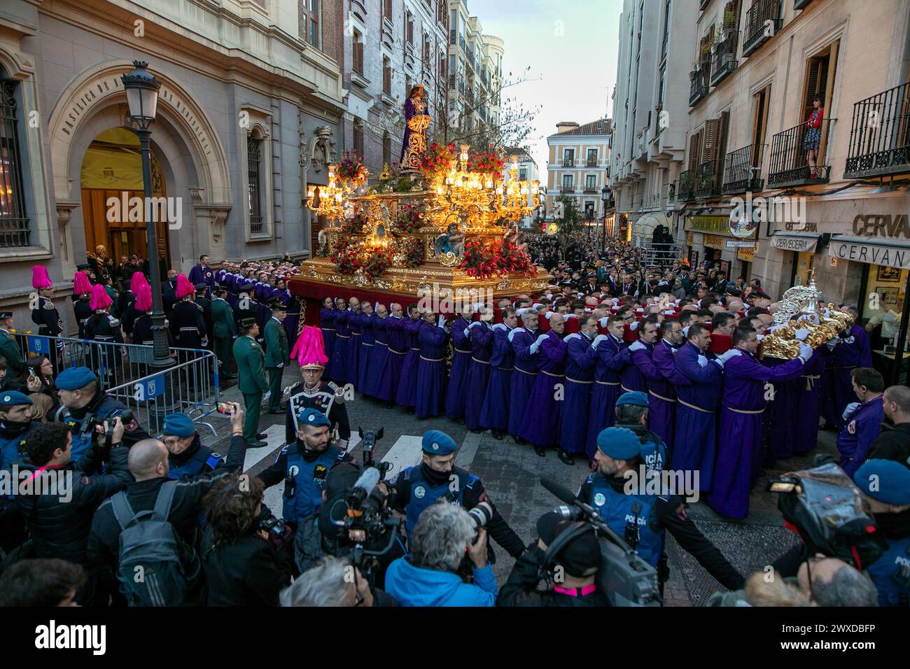 Madrid, Spain. 29th Mar, 2024. The Lord of Madrid (Cristo de Medinaceli) is taken out in procession by the bearers of the Basilica of Jesús de Medinaceli on Good Friday. This Good Friday, the brotherhood of the Primary Archconfraternity of the Real and Illustrious Slavery of Nuestro Padre Jesús Nazareno de Medinaceli, popularly known as 'The Lord of Madrid, has processed like every Good Friday through the streets of the center of Madrid. (Photo by David Canales/SOPA Images/Sipa USA) Credit: Sipa USA/Alamy Live News Stock Photo