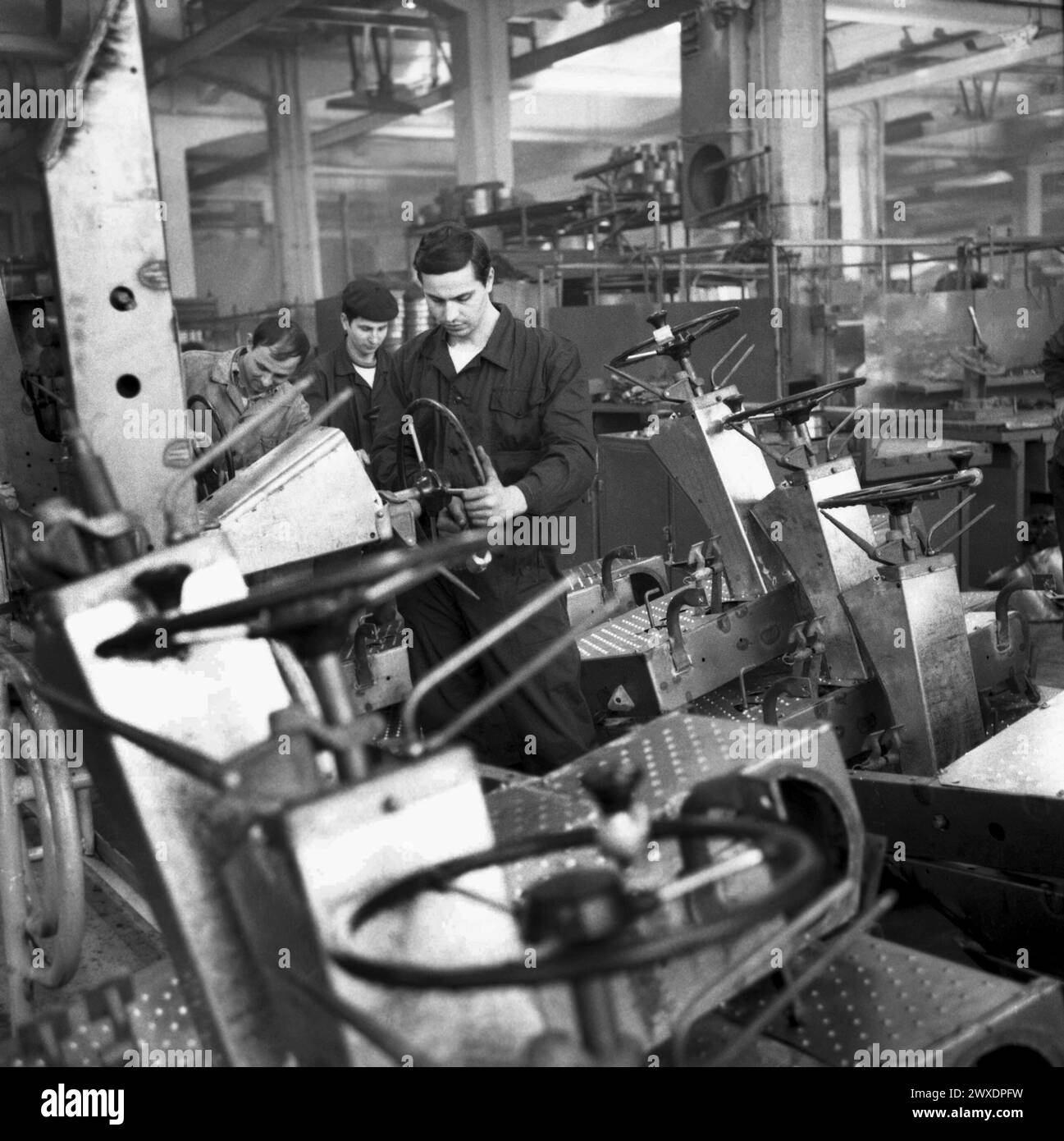 auto-parts-factory-1970s-black-and-white-stock-photos-images-alamy