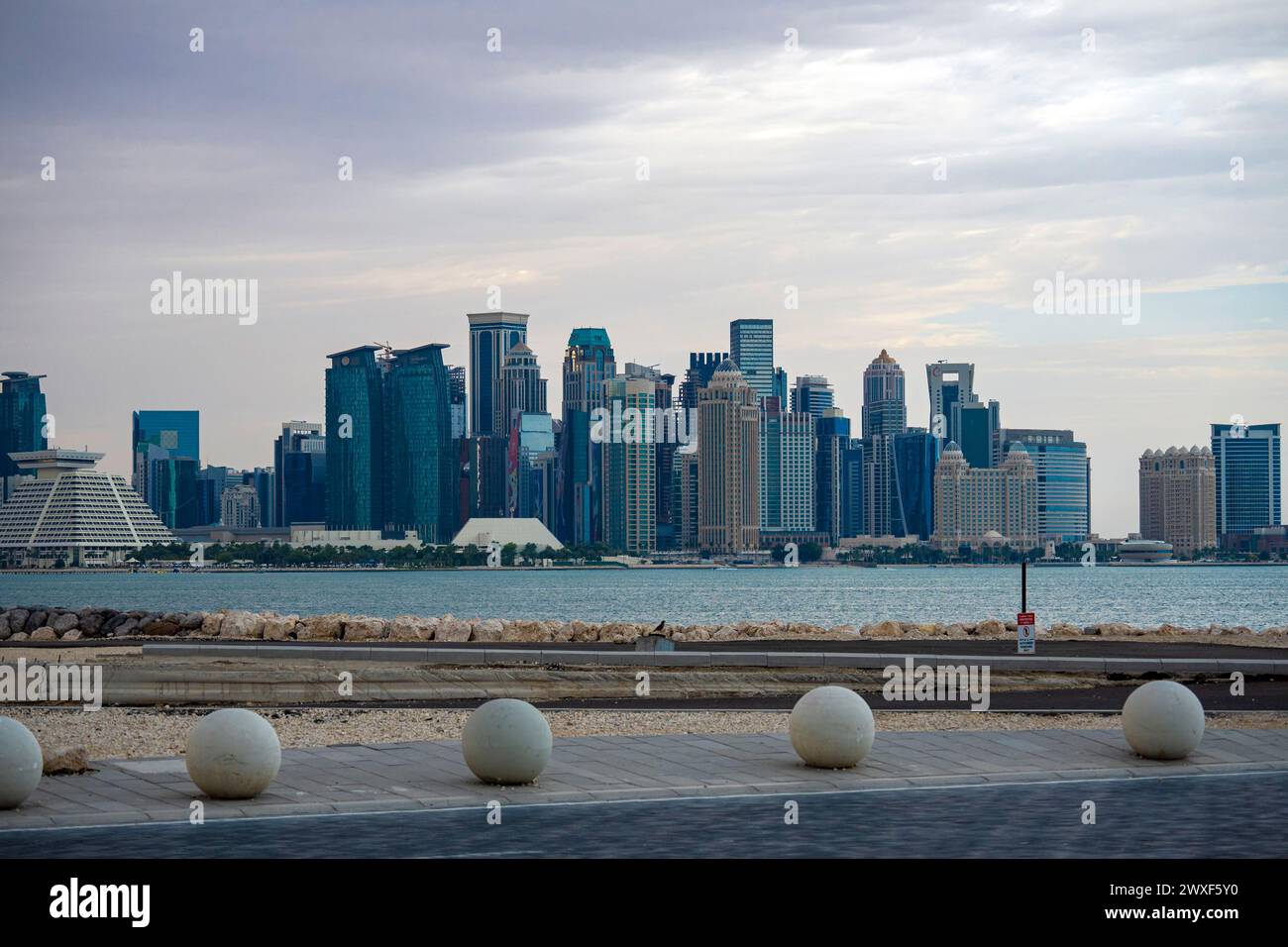 Beautiful doha hi-res stock photography and images - Alamy