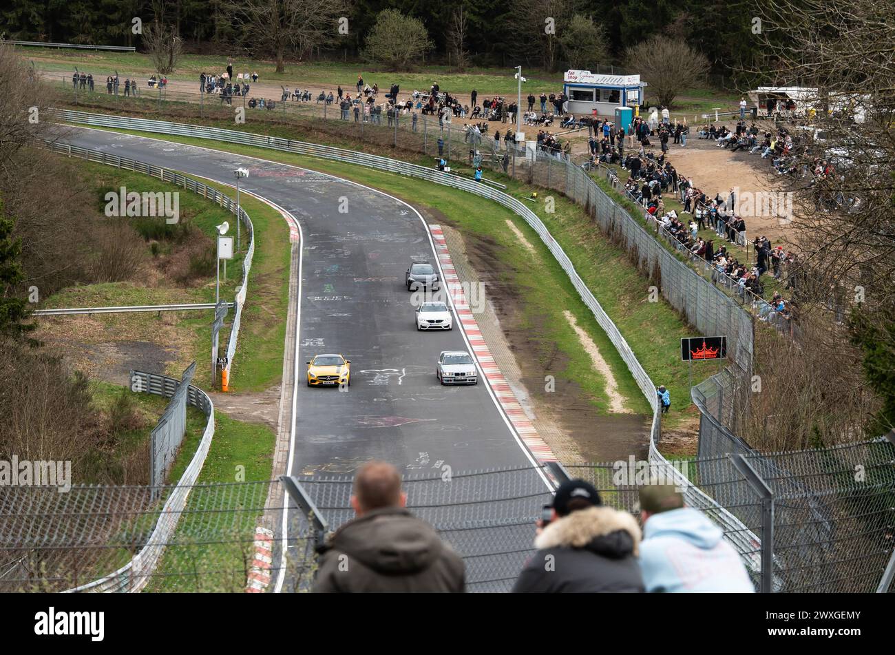 SYMBOL 30 March 2024, RhinelandPalatinate, Nürburg Numerous car fans line the Nordschleife