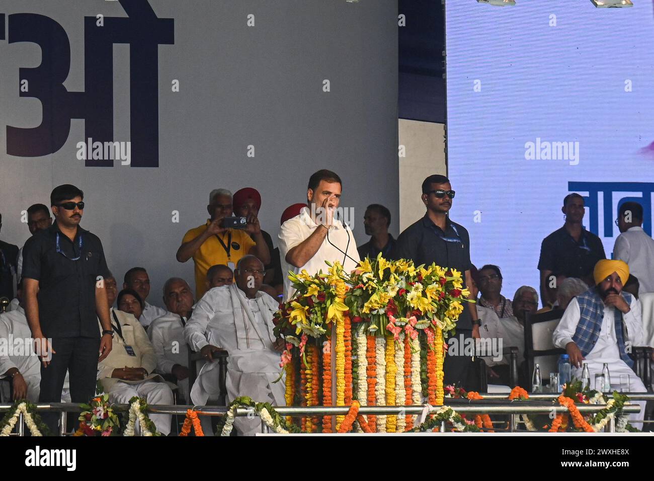 New Delhi, Delhi, India. 31st Mar, 2024. Rahul Gandhi, leader of Indian National Congress, addresses the crowd during his speech, during a mega rally organised by various opposition parties of India, in New Delhi, India on March 31, 2024. (Credit Image: © Kabir Jhangiani/ZUMA Press Wire) EDITORIAL USAGE ONLY! Not for Commercial USAGE! Credit: ZUMA Press, Inc./Alamy Live News Stock Photo