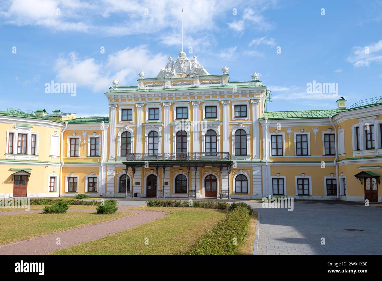 The ancient Imperial Travel Palace on a sunny July day. Tver, Russia Stock Photo
