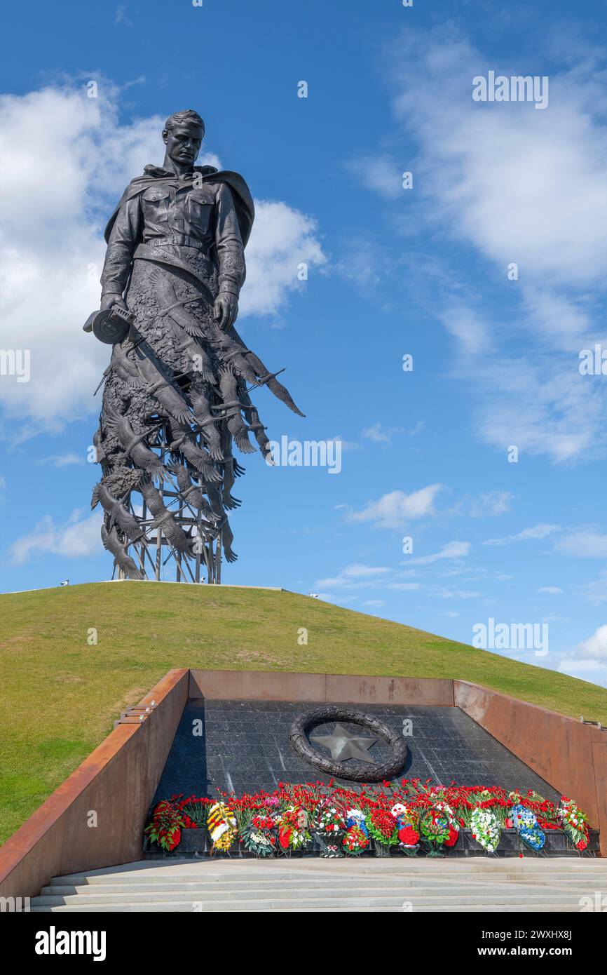 RZHEV, RUSSIA - JULY 15, 2022: At the memorial to Soviet soldiers who died during the Great Patriotic War on a sunny July day Stock Photo