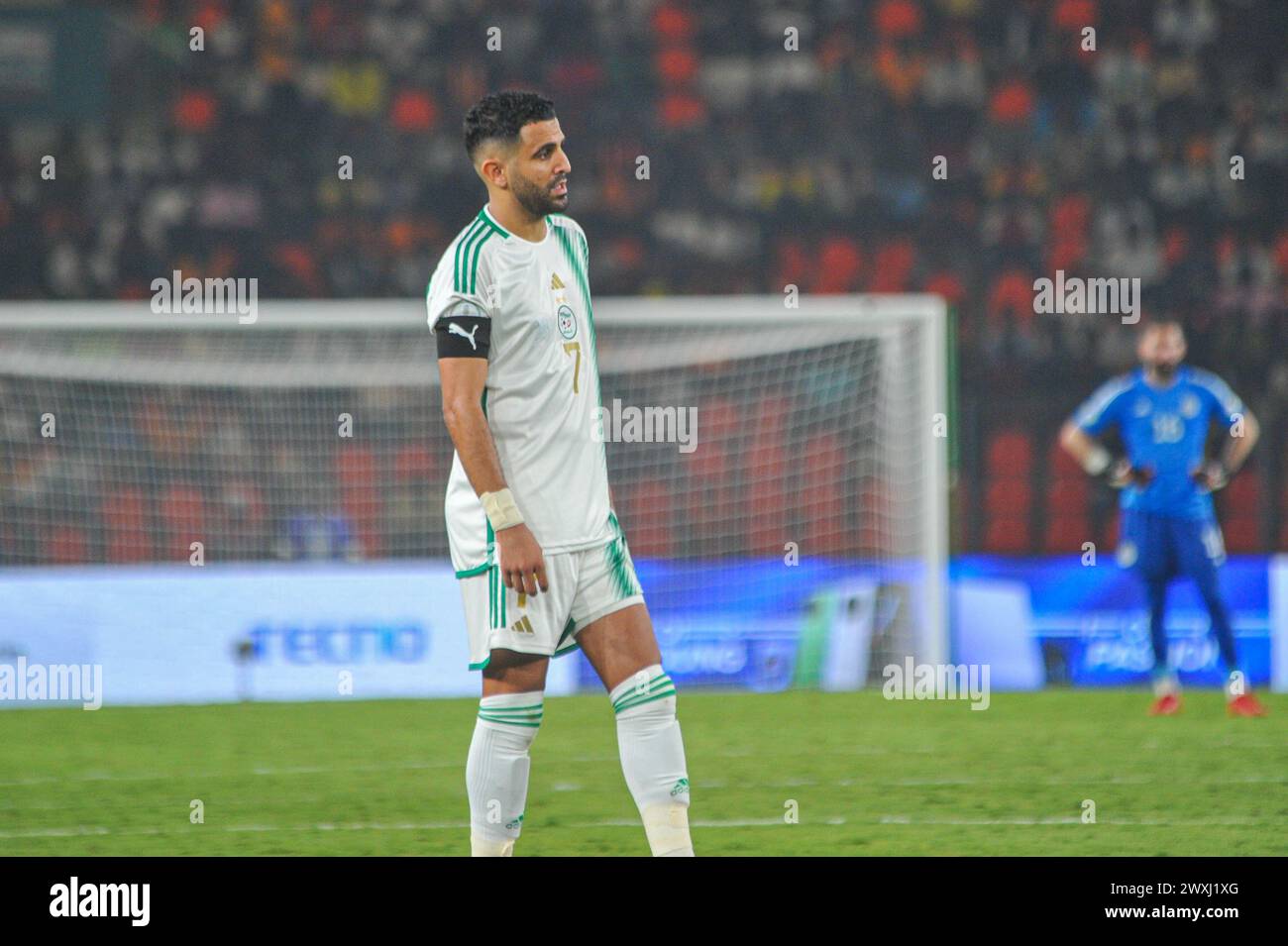 ABIDJAN, COTE D'IVORE - JANUARY 15;  Riyad Karim Mahrez of Algeria during the TotalEnergies Caf Africa Cup of Nations (Afcon 2023) match between Alger Stock Photo