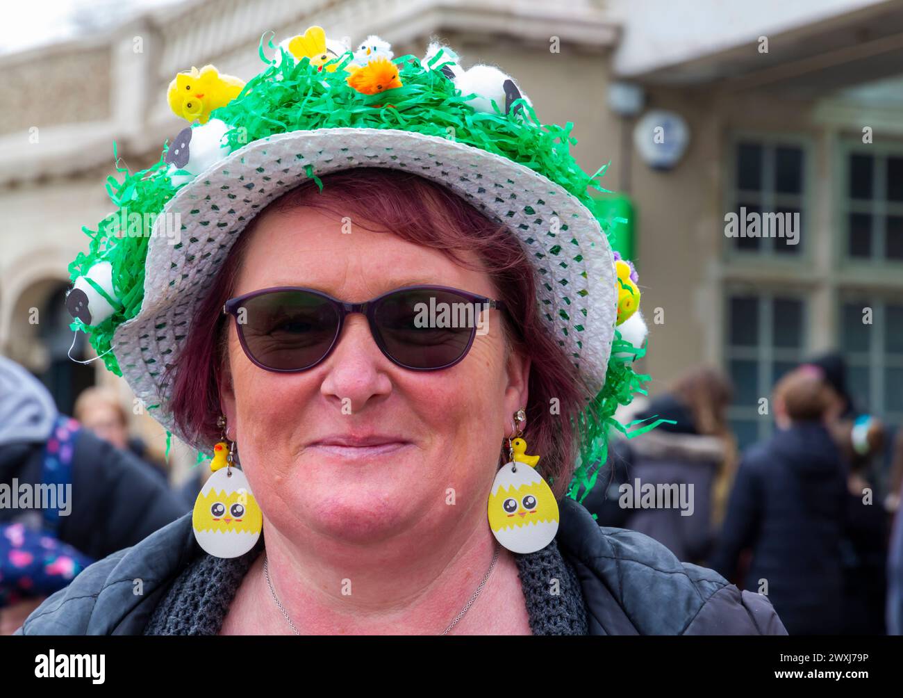 Lyme Regis, Dorset, UK. 31st March 2024. Crowds visit Lyme Regis to see the wonderful array of