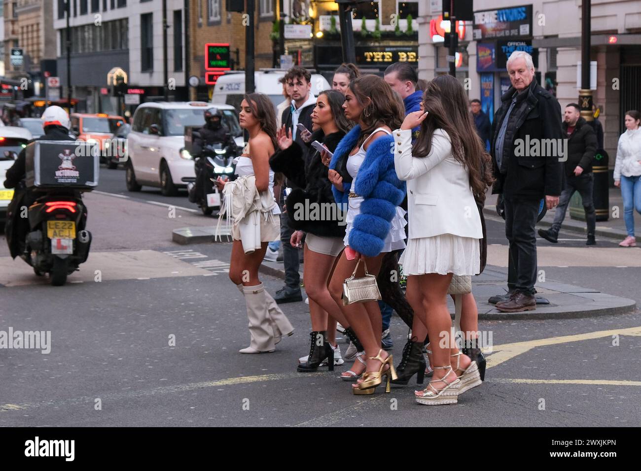 2024 end hires stock photography and images Alamy