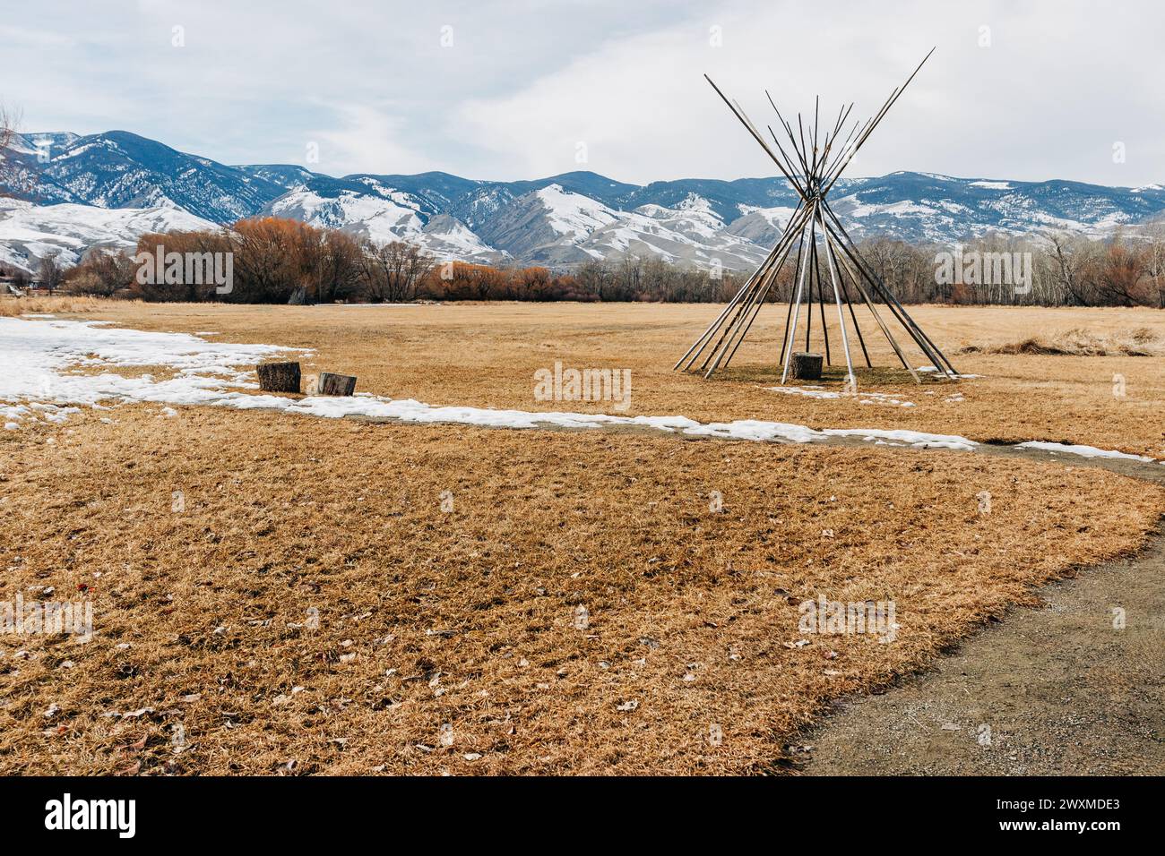 Teepee winter hi-res stock photography and images - Alamy
