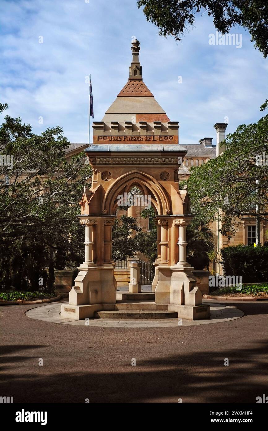 Frazer Memorial Fountain, Hyde Park opposite Sydney Grammar School Stock Photo