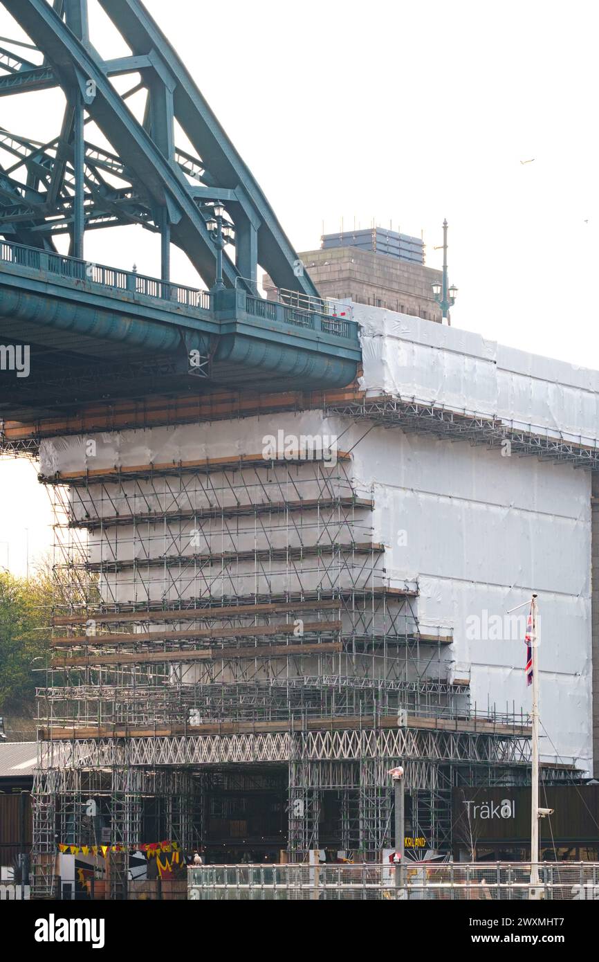 Newcastle upon Tyne UK: 31st Mar 2024: Scafollding on the Tyne Bridge for restoration project Stock Photo