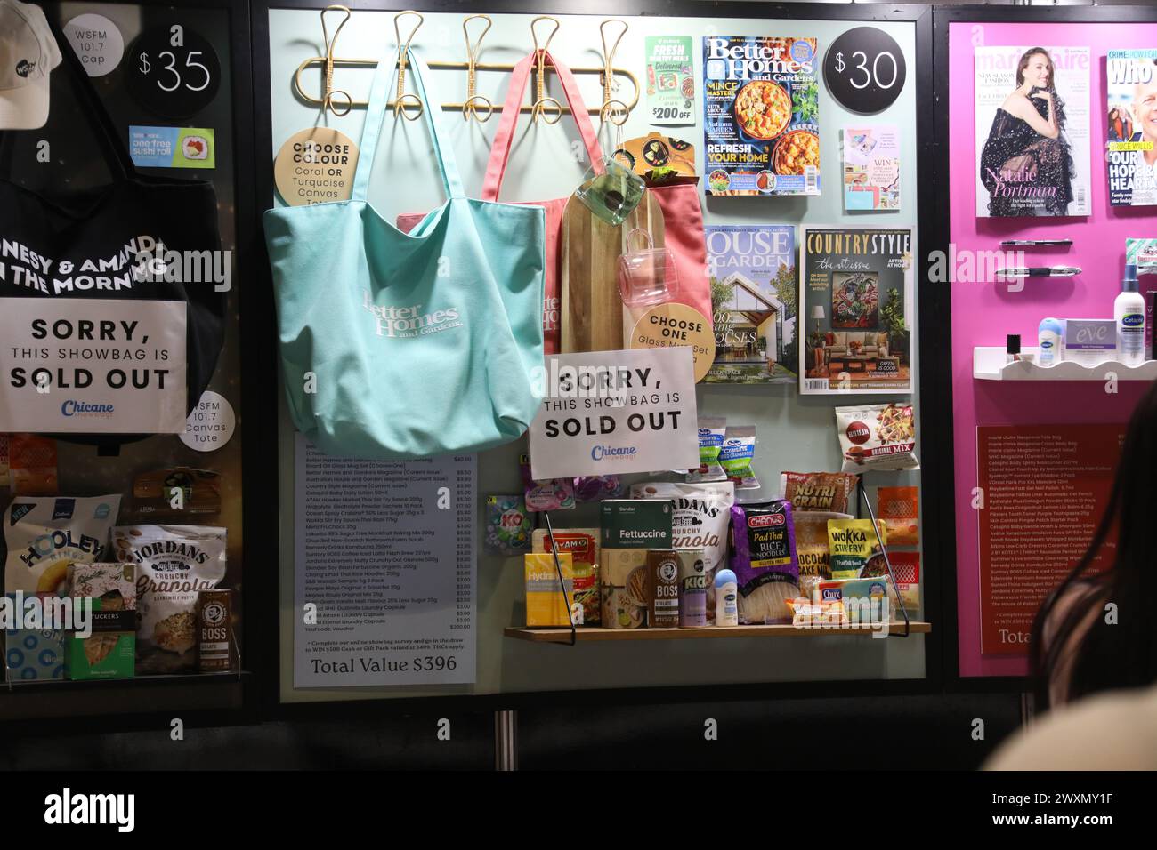 Showbag pavilion hires stock photography and images Alamy