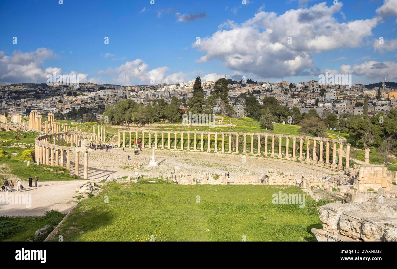columns around the forum at the greco-roman ruins of jerash in jordan Stock Photo