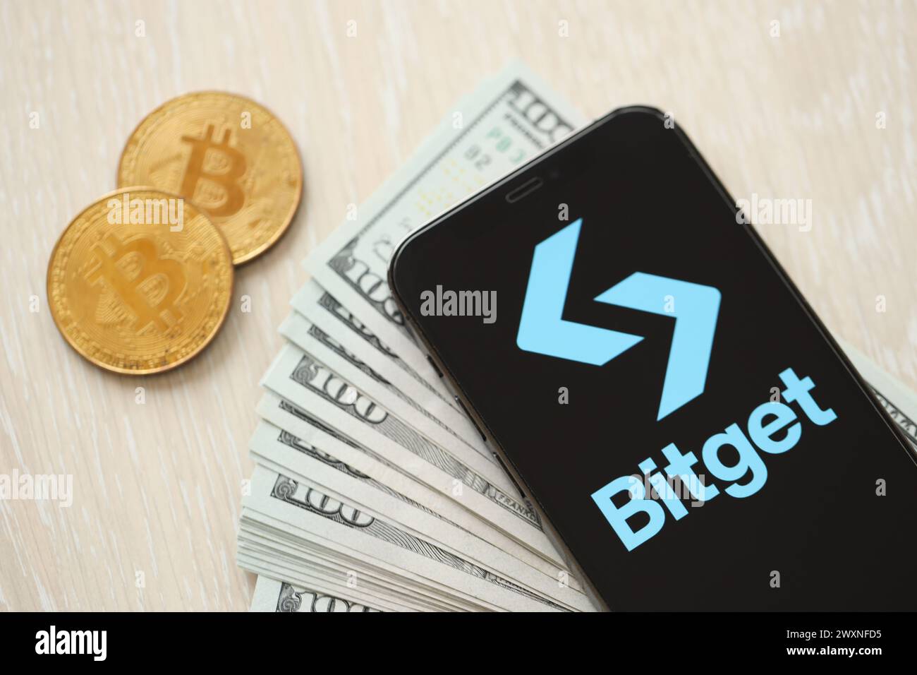 Bitget token hi-res stock photography and images - Alamy