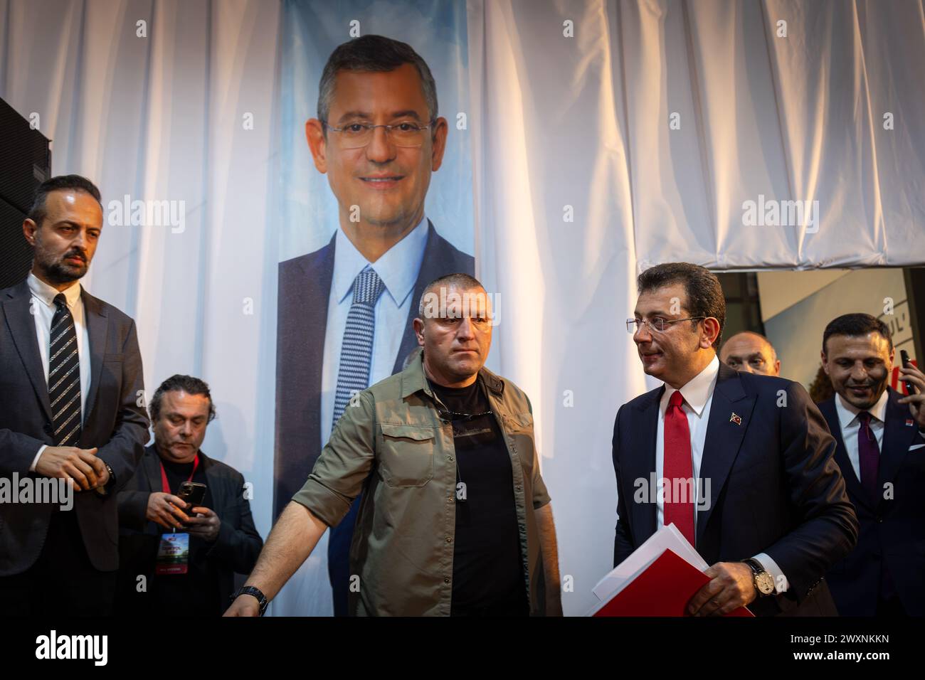 Istanbul, Turkey. 31st Mar, 2024. Supporters wait for the election results at the local headquarters of the Republican People's Party (CHP) in Istanbul. Ekrem ?mamo?lu, the mayoral candidate of the main opposition Republican People's Party (CHP), makes a statement after his support. Credit: SOPA Images Limited/Alamy Live News Stock Photo