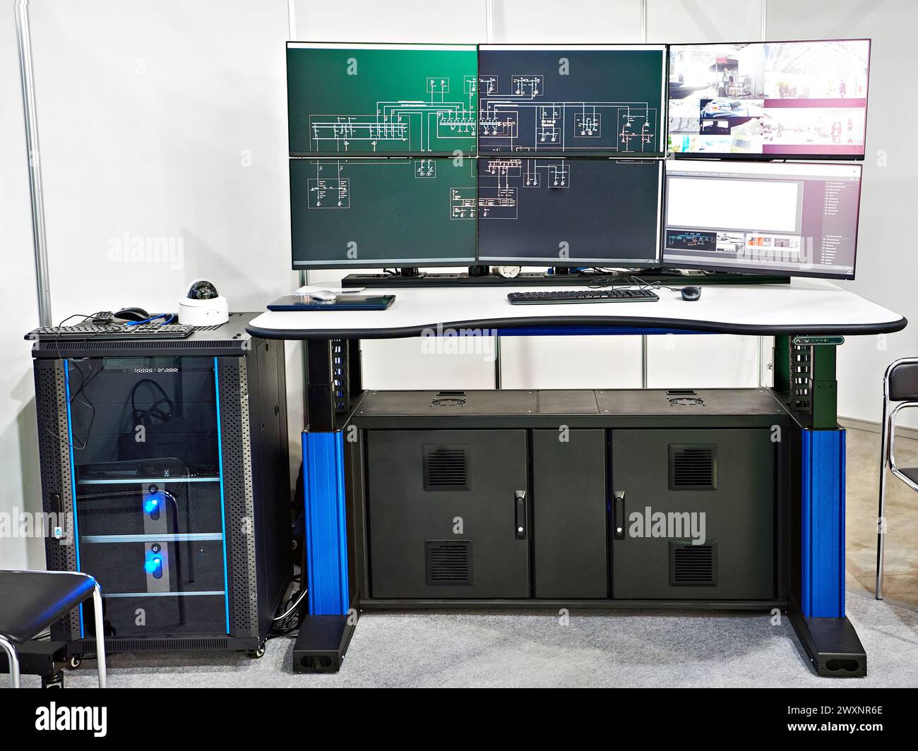 Workplace and the computer monitors power plant operator Stock Photo ...
