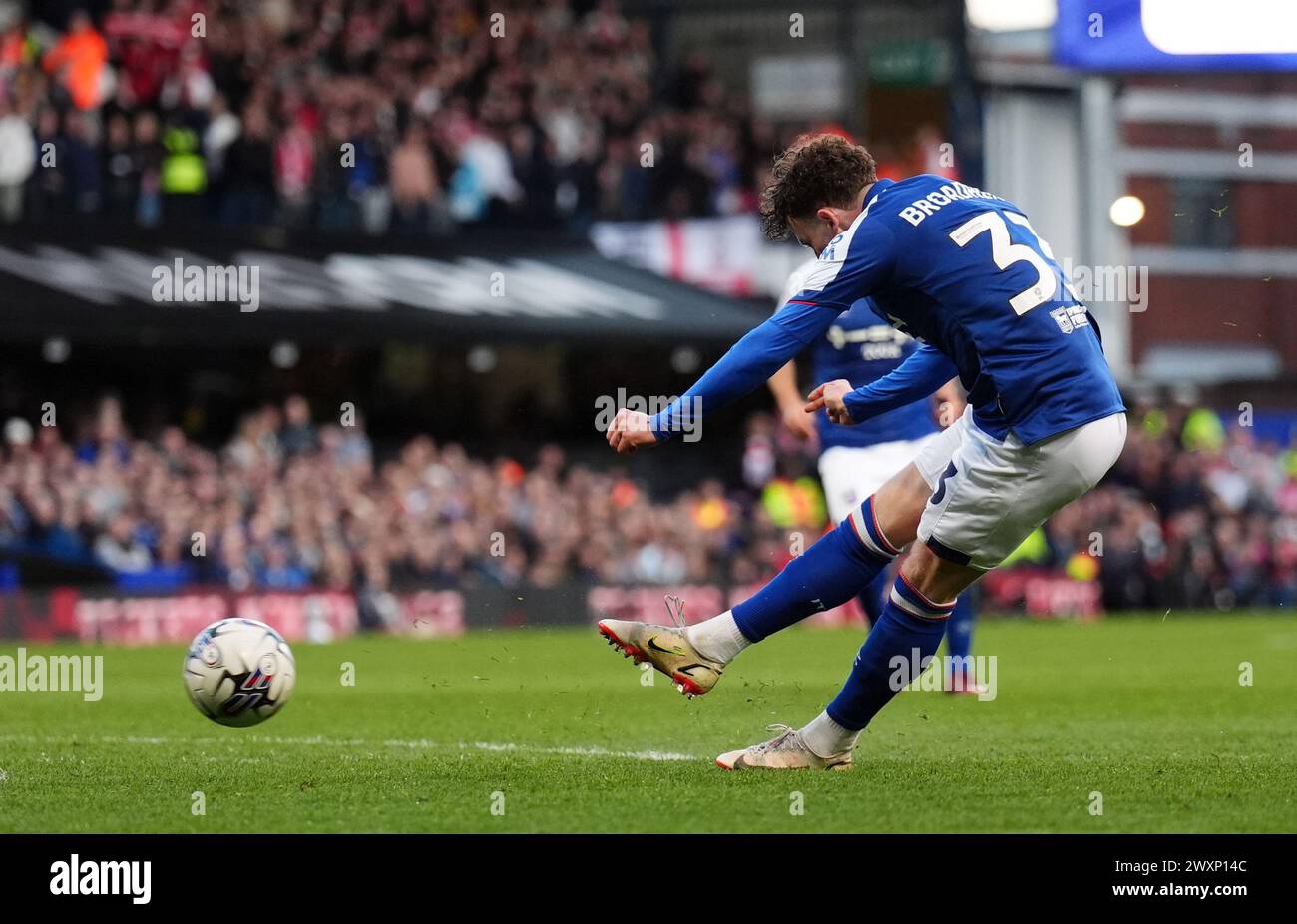 Ipswich Town's Nathan Broadhead scores their second goal of the game during the Sky Bet