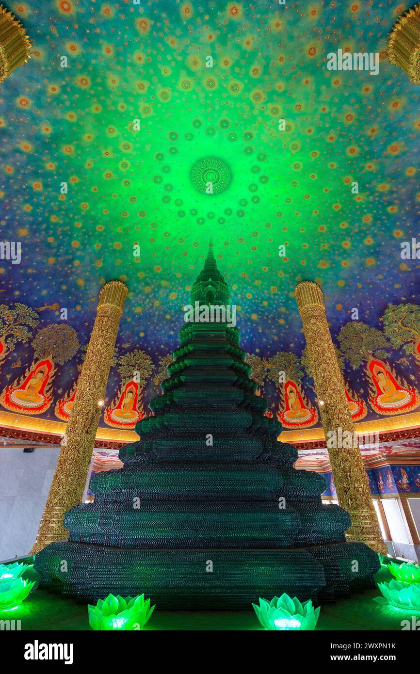 Emerald pagoda & ornate roof with Buddhist art inside the Phrarathchamongkhon Stupa at Wat Paknam (Pak Nam) Phasi Charoen Temple in Bangkok, Thailand. Stock Photo