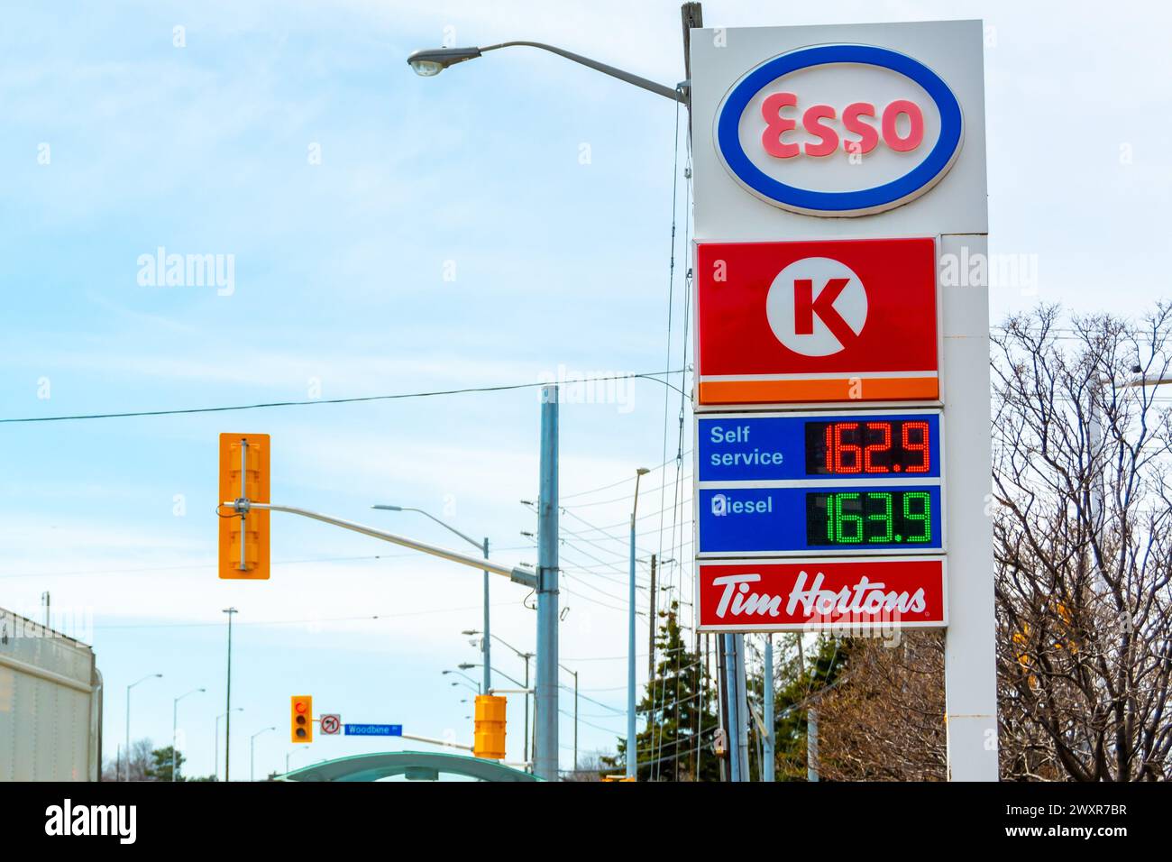 2024 tax hires stock photography and images Alamy