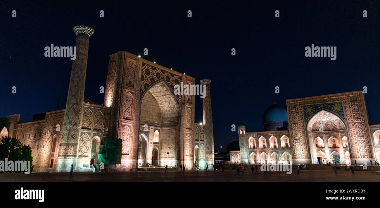 JUNE 20, 2023, SAMARKAND, UZBEKISTAN: Registan square at night in ...