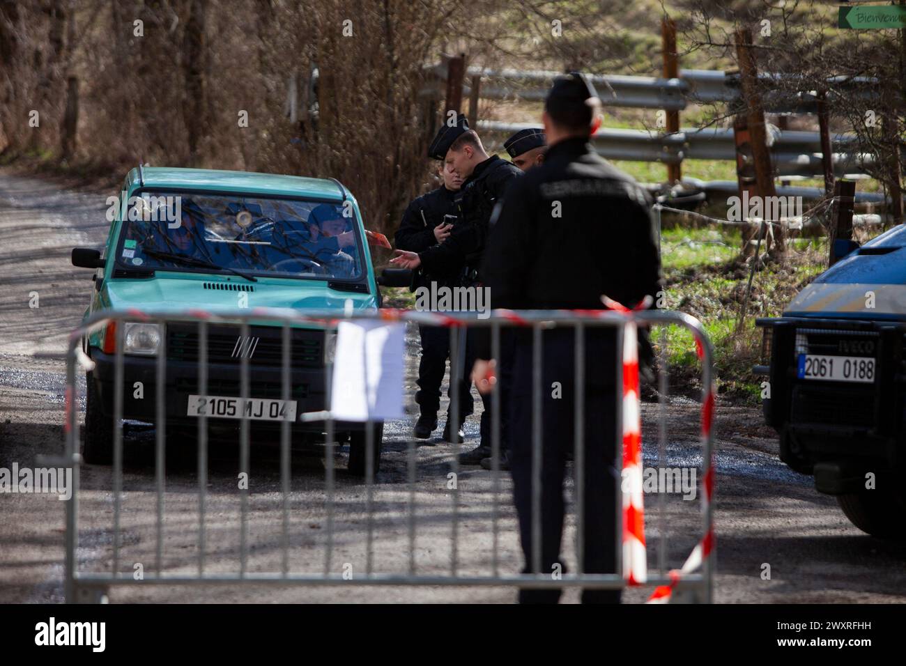 Vernet, France. 01st Apr, 2024. The road to Haut-Vernet is blocked by a gendarmerie checkpoint at the village of Le Vernet, France, Vernet, on April 01, 2024. The remains of Emile, who disappeared since July 8th last year in Le Vernet, were discovered this Saturday a few kilometers from the hamlet. Photo by Thibaut Durand/ABACAPRESS.COM Credit: Abaca Press/Alamy Live News Stock Photo