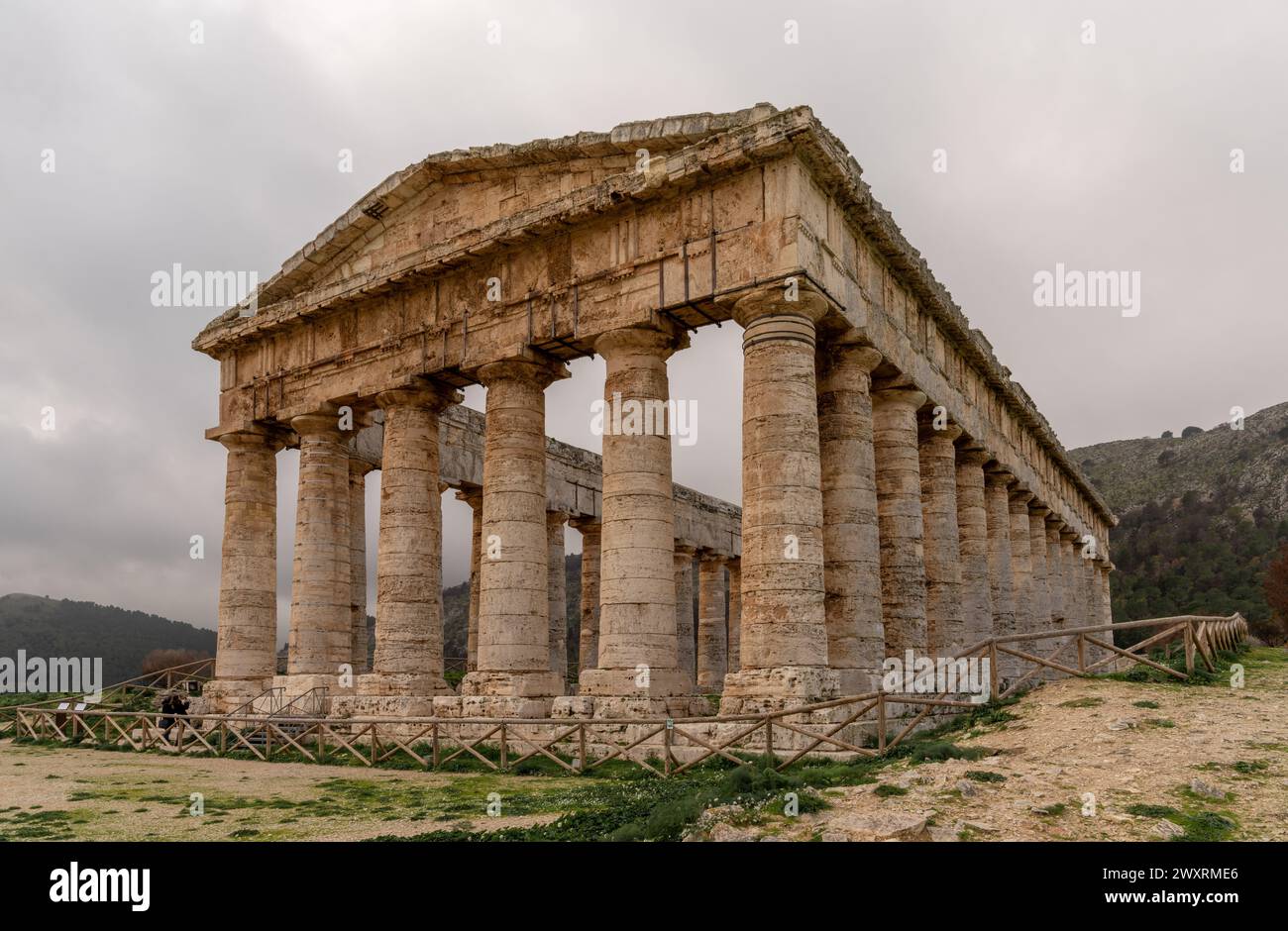 Calatafimi-Segesta, Italy - 4 January, 2024: view of the Doric Temple of Segesta under an overcast sky Stock Photo