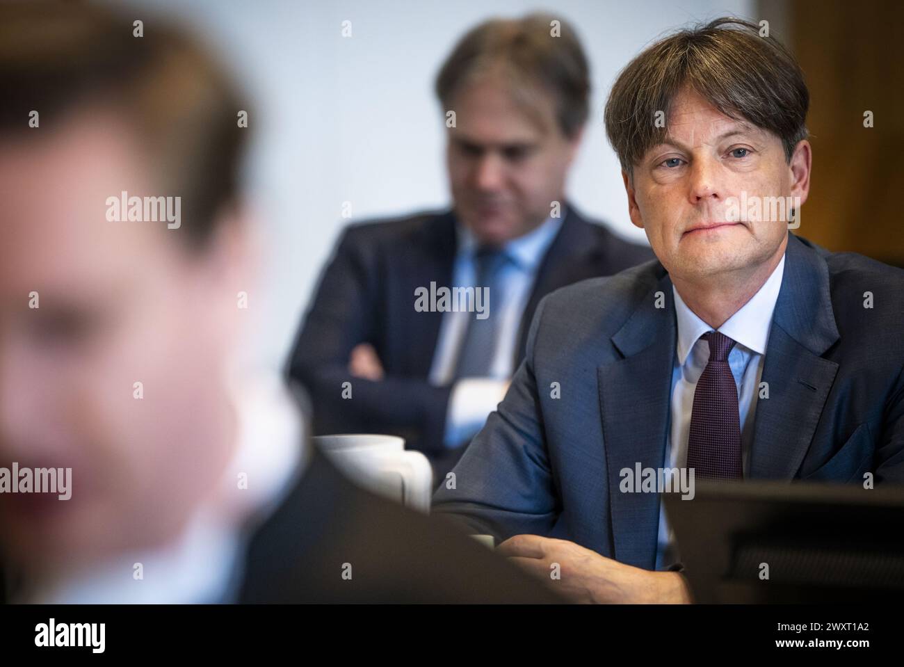 THE HAGUE - President and CEO Frans Everts of Shell Netherlands before ...