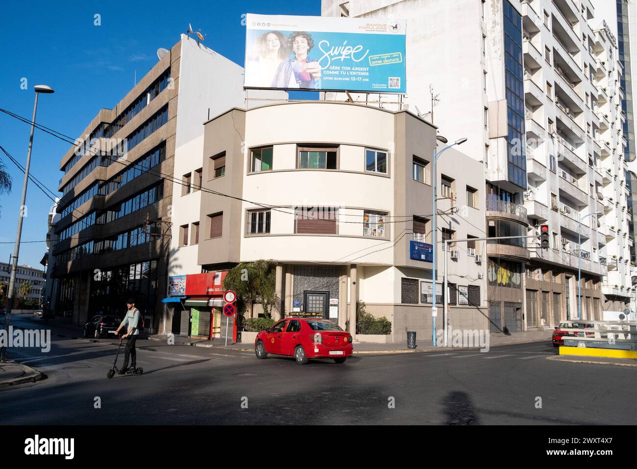 View of a crossroads in Casablanca on 1 October 2023. Casablanca, a fast-developing city, is the economic capital of Morocco and the largest city in N Stock Photo