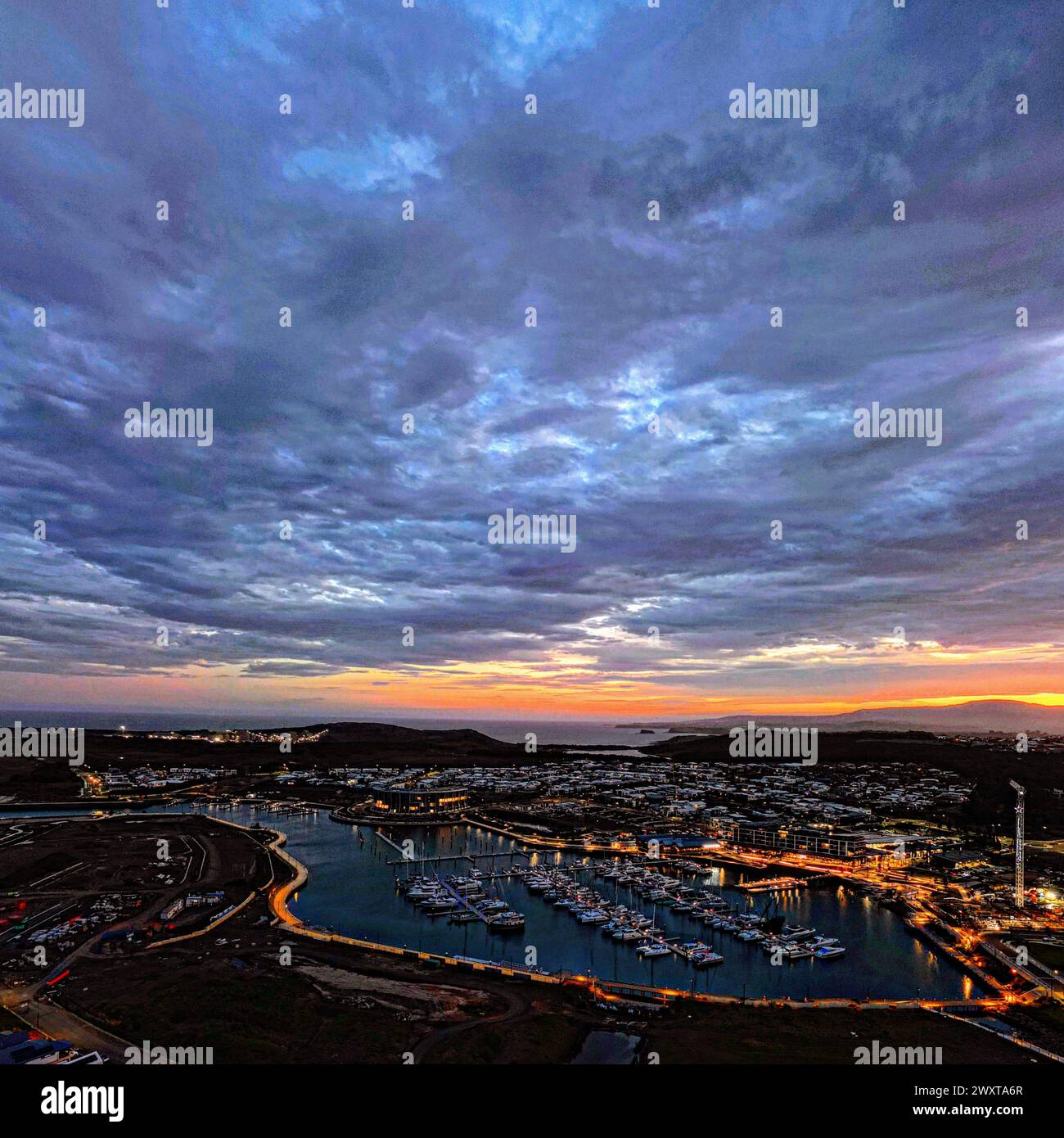 Romantic rooftop view hi-res stock photography and images - Alamy