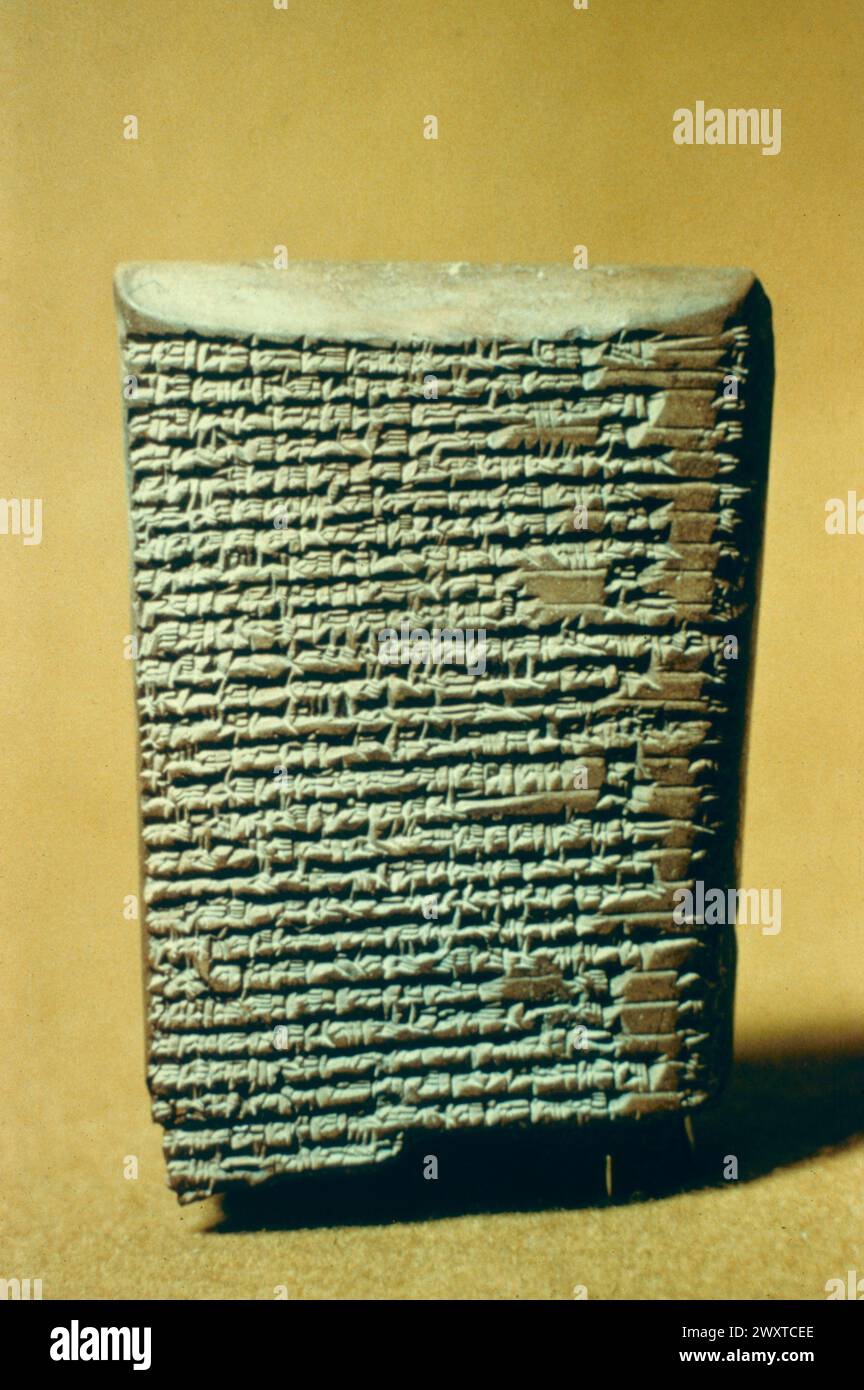 Babylonian cuneiform tablet containing Enuma Elish, Sumerian myth of creation, Sumeria Stock Photo