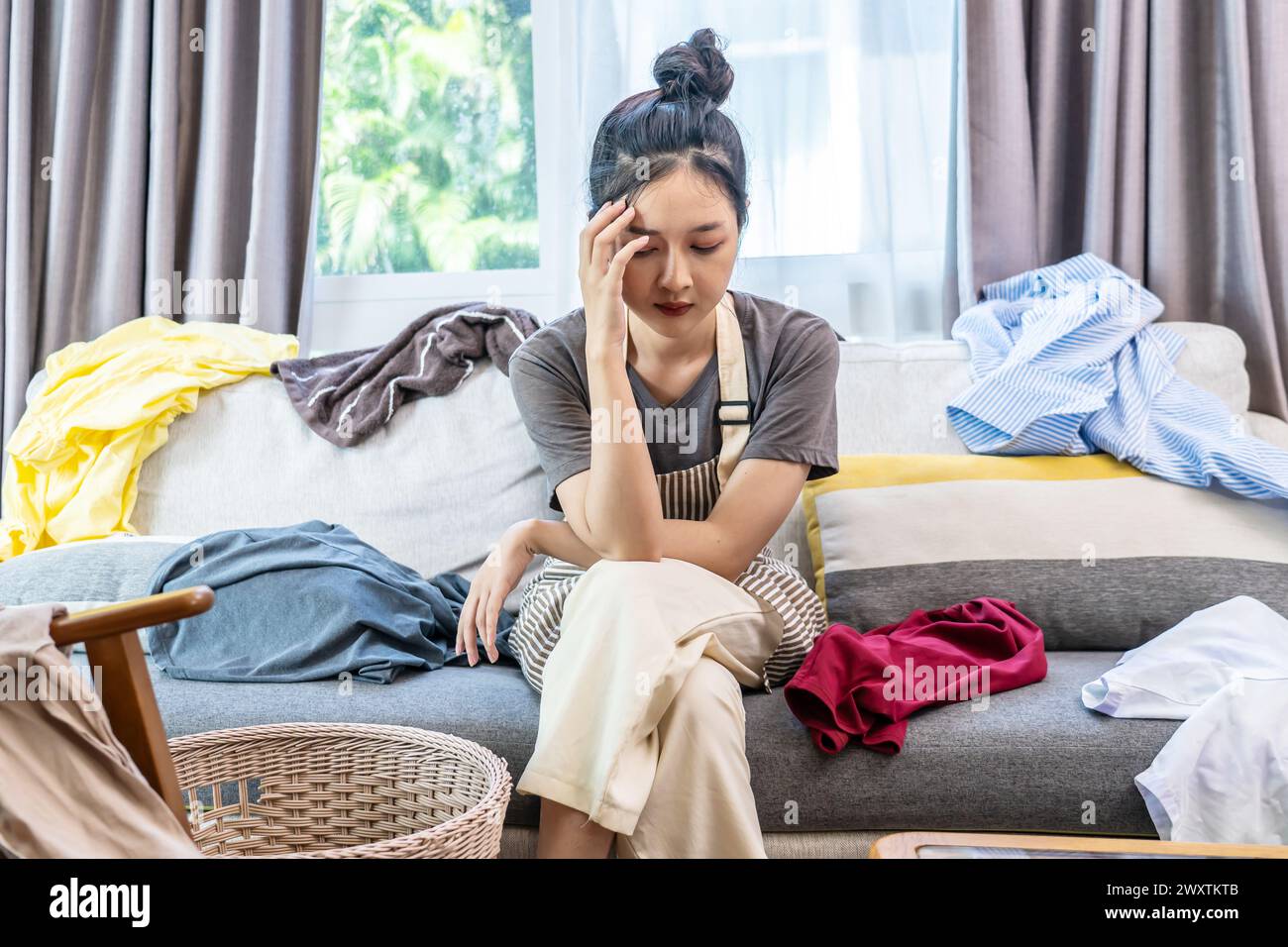 Asian lady cleaning her house hi-res stock photography and images - Alamy