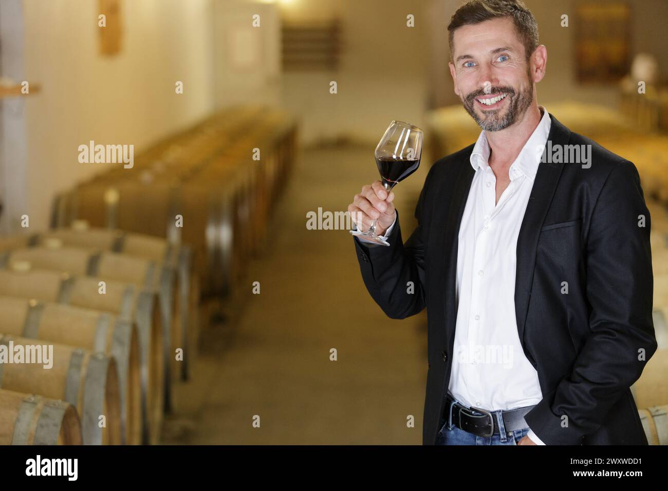 Wine test in winery cellar hi-res stock photography and images - Alamy