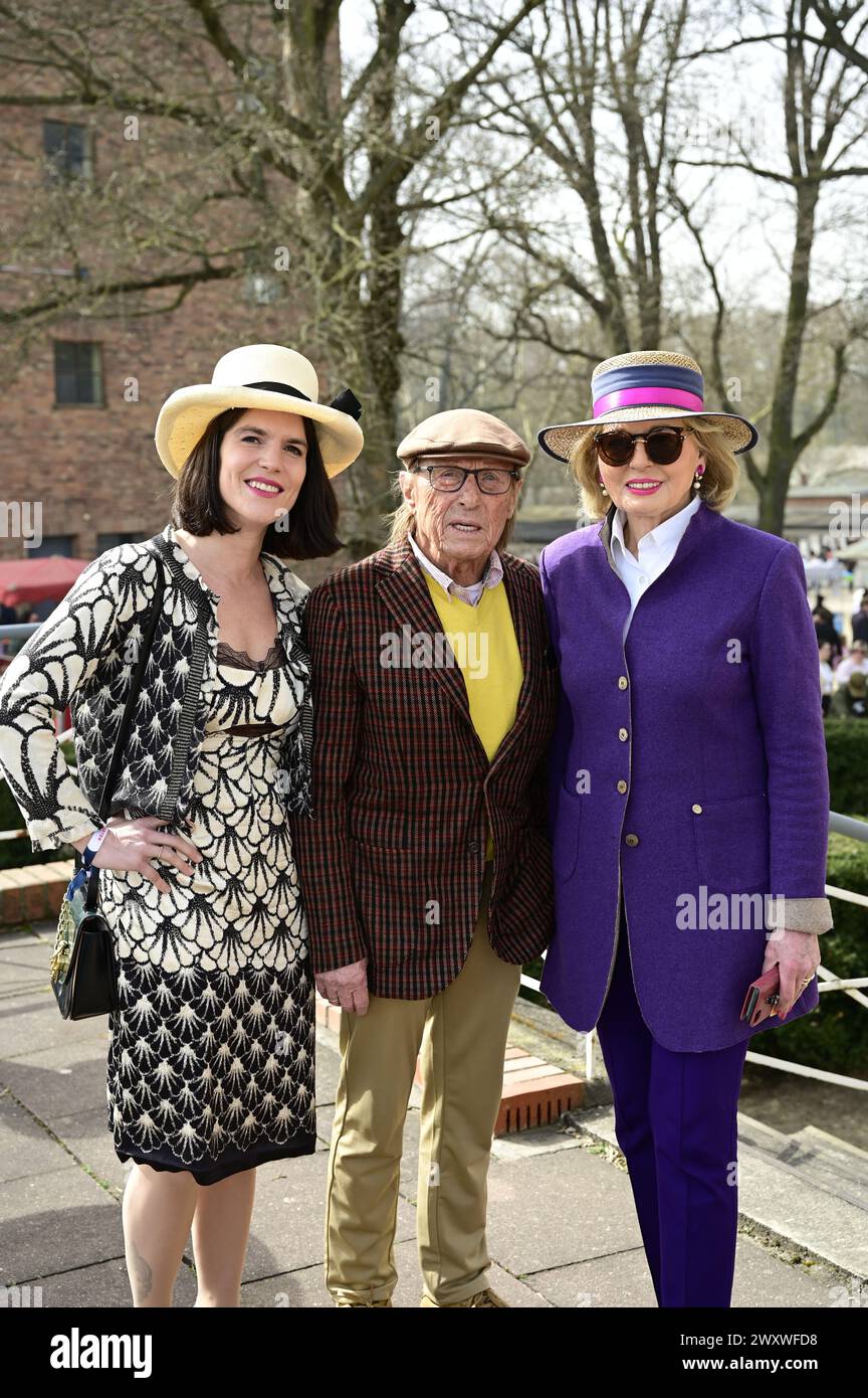Claus Theo Gärtner mit seiner Ehefrau Sarah Sarah Gärtner und Tini