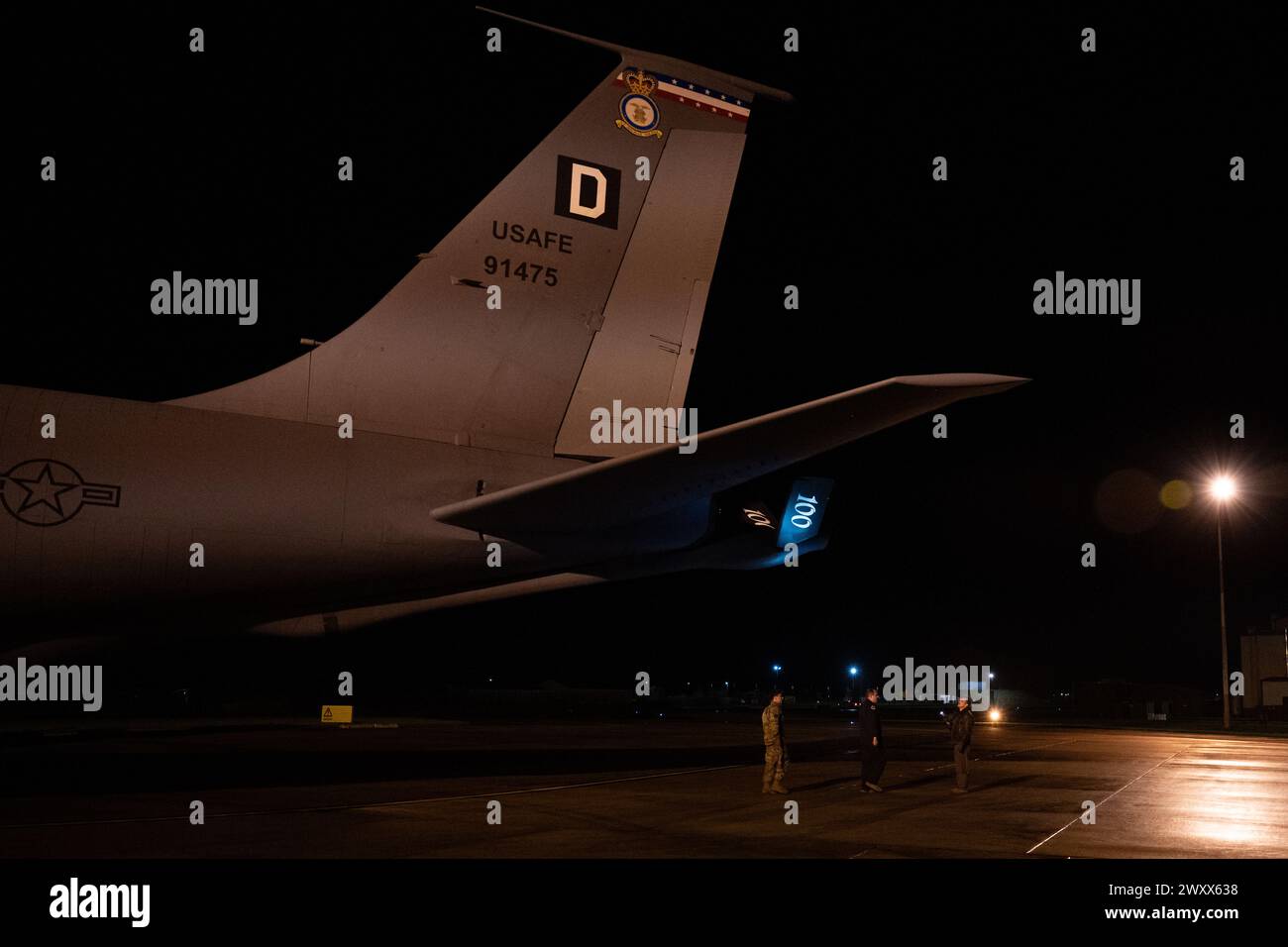 U.S. Air Force Airman 1st Class Sebastian Miskimmin, left, 100th ...