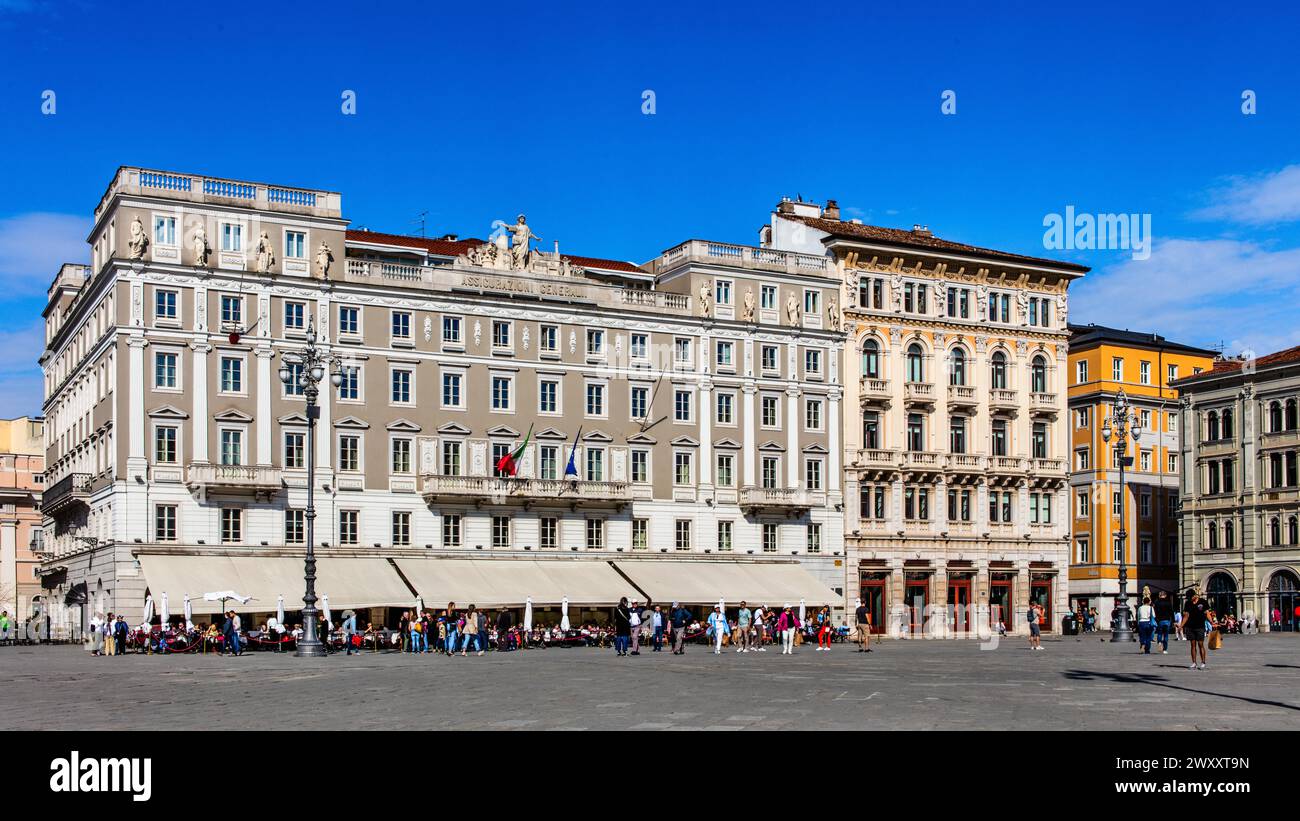 Casa Stratti with the renowned coffee house Caffe degli Specchi, classicism, Piazza Unita d'Italia in the heart of the city, is surrounded on three Stock Photo