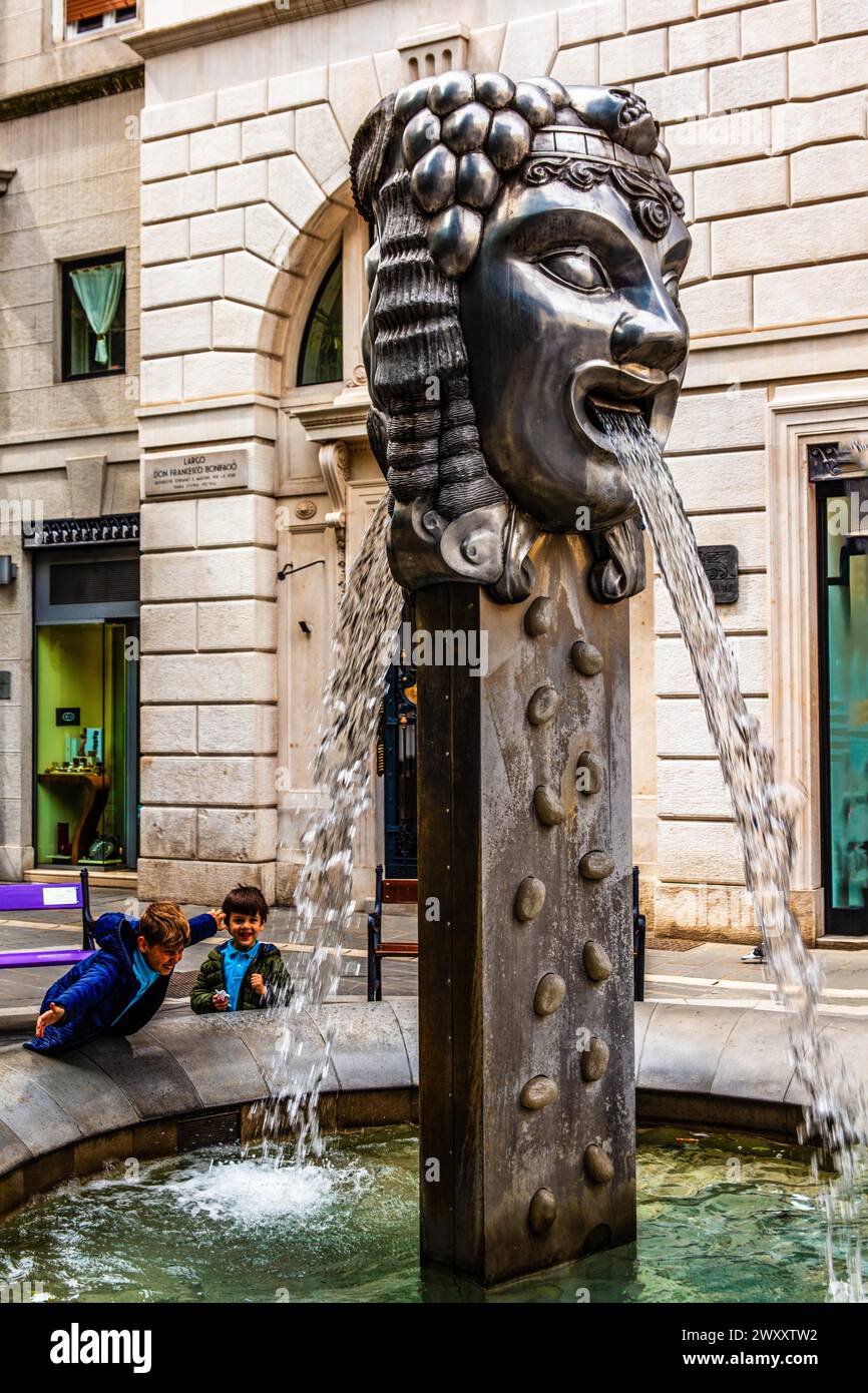 Fountain on Viale XX Settembre, Trieste, harbour city on the Adriatic, Friuli, Italy, Trieste, Friuli, Italy Stock Photo