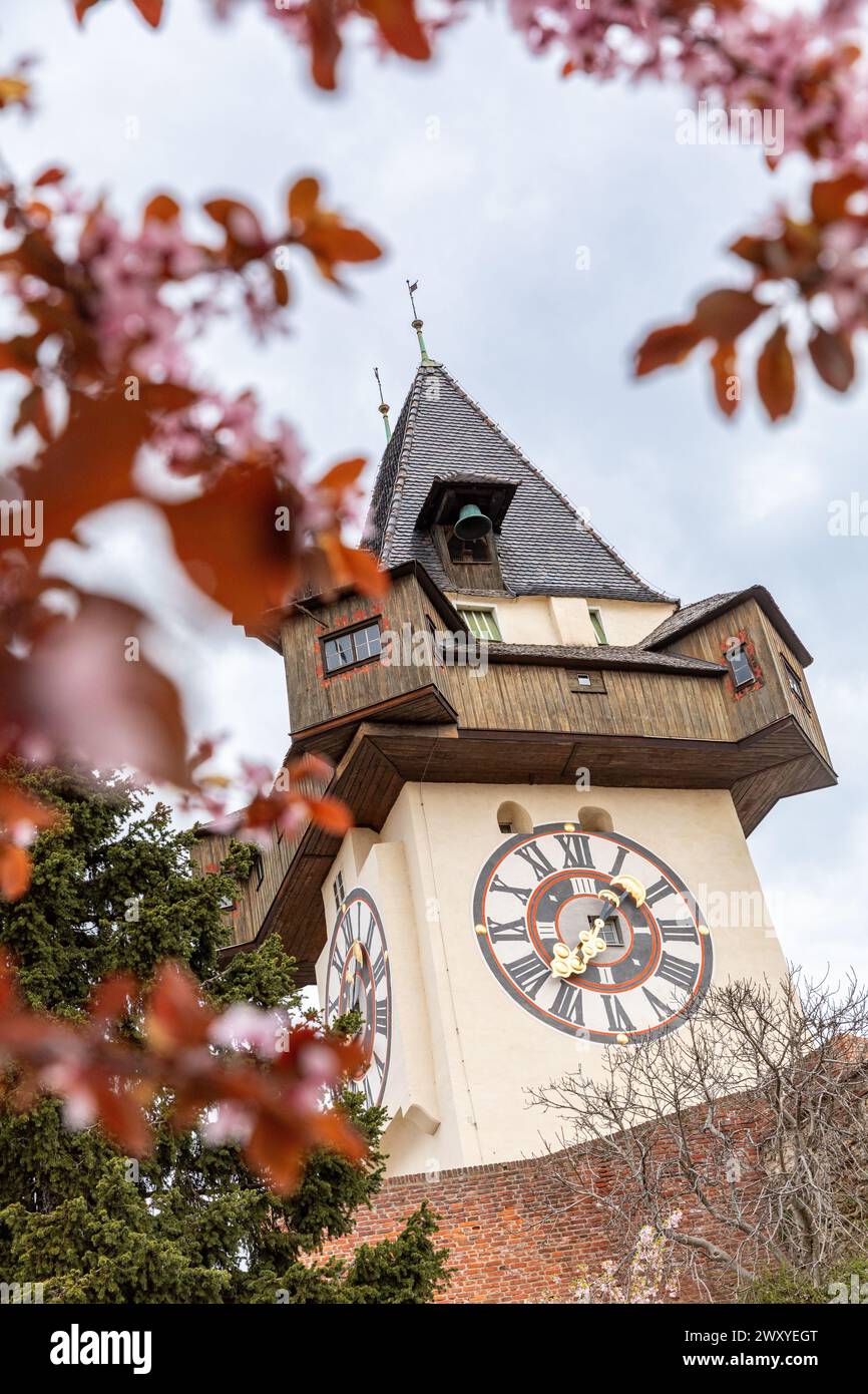 Grazer Uhrturm, das Wahrzeichen der Stadt Stock Photo