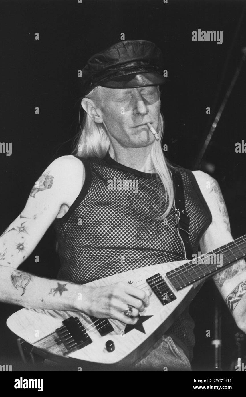 Reims (north-eastern France): Johnny Winter, American blues guitarist and singer, in concert in 1987 Stock Photo