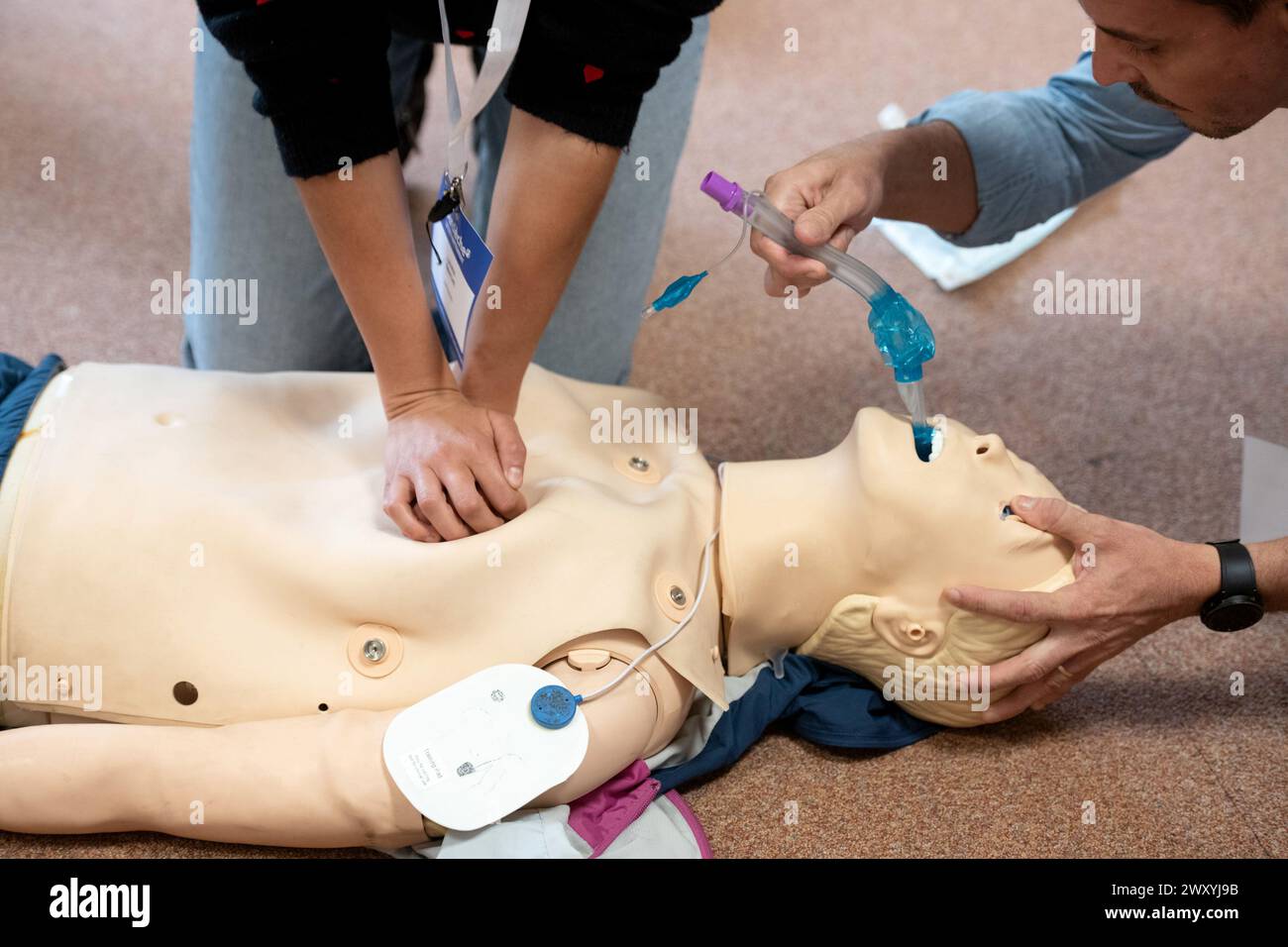 Privas (south-eastern France): interns' day, first-aid training for junior doctors (house doctors) with role play scenarios where course participants Stock Photo