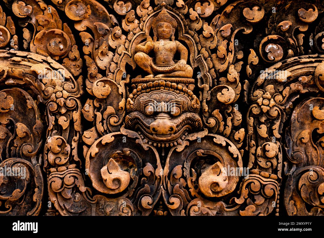 Khmer architecture detailed bas hi-res stock photography and images - Alamy