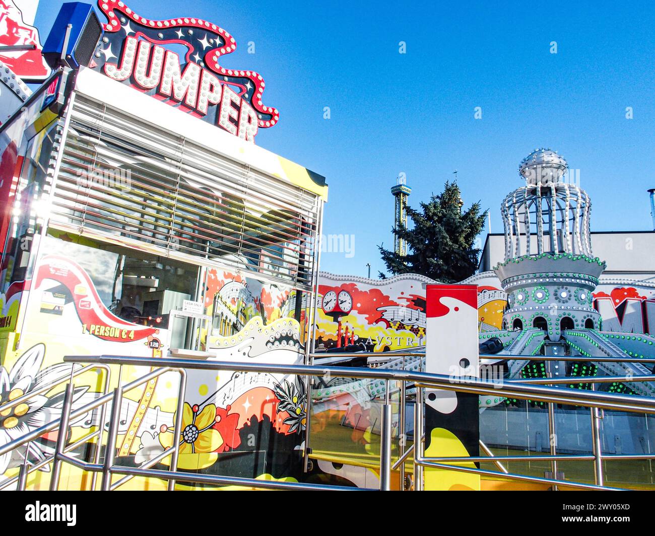 Vienna, Austria, Austria. 3rd Apr, 2024. The Jumper ride at the ...
