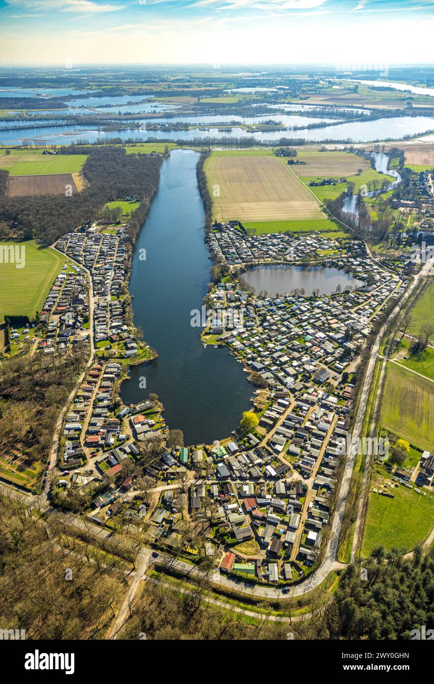 Wandern und vogelbeobachtung hires stock photography and images Alamy