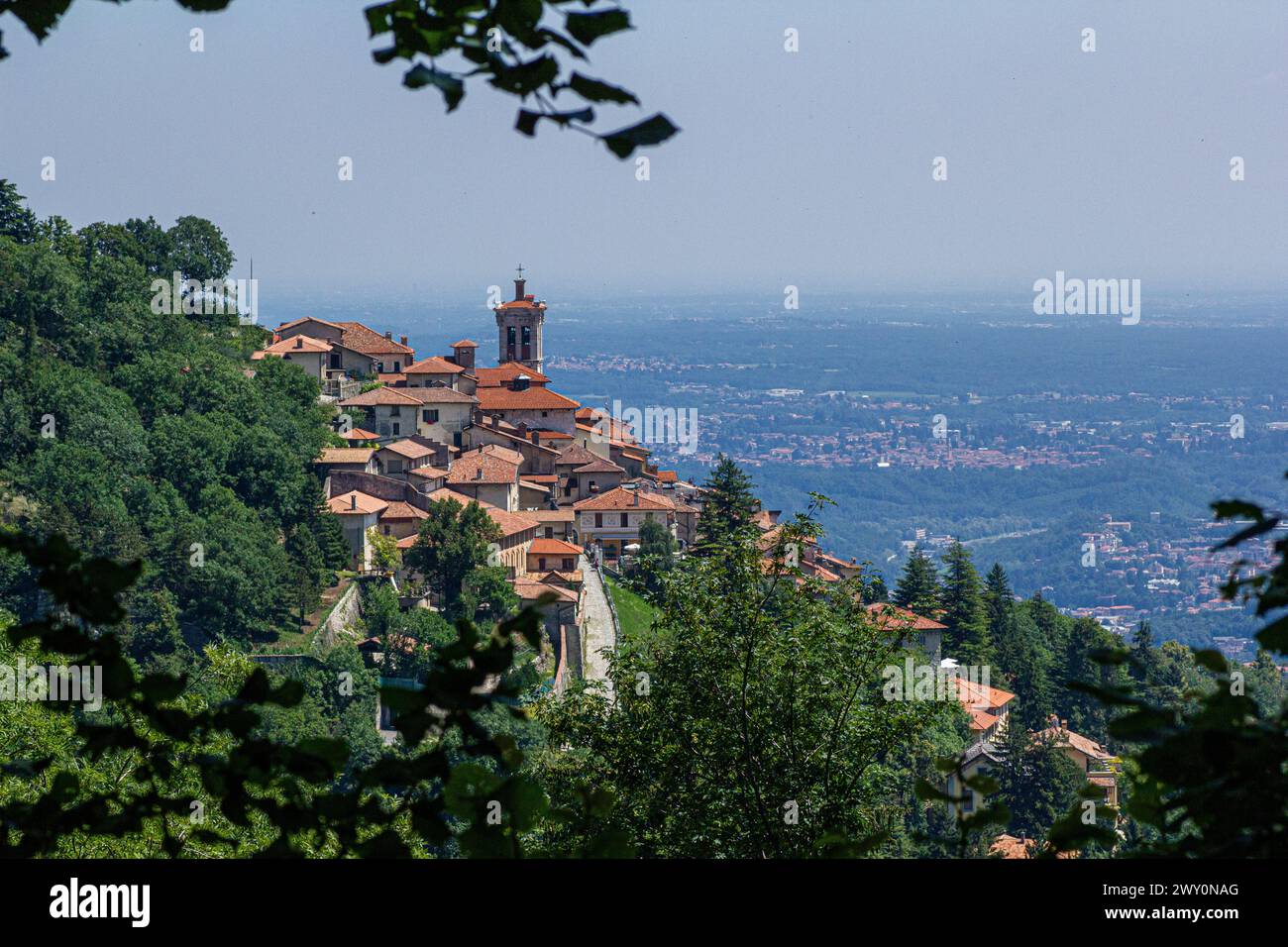 Sacred mountain varese hi-res stock photography and images - Alamy
