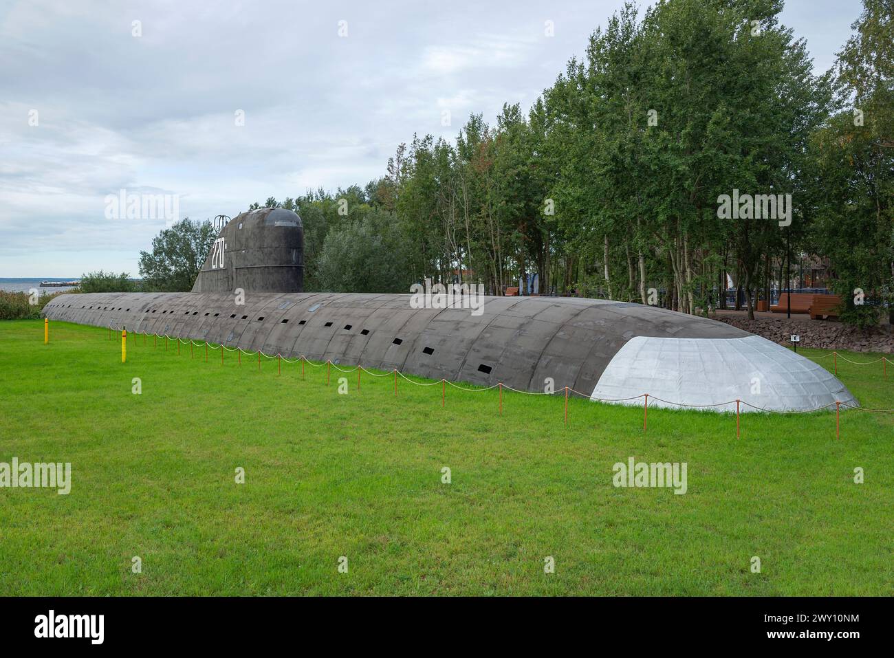 KRONSTADT, RUSSIA - SEPTEMBER 16, 2023: Full-size mock-up of the first Soviet nuclear submarine K-3 'Leninsky Komsomol'. The Island of Forts Park. Kro Stock Photo