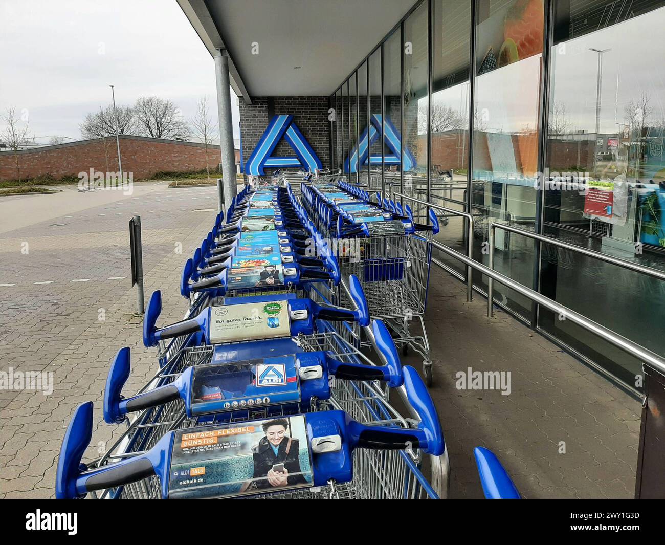 Umbau store hires stock photography and images Alamy