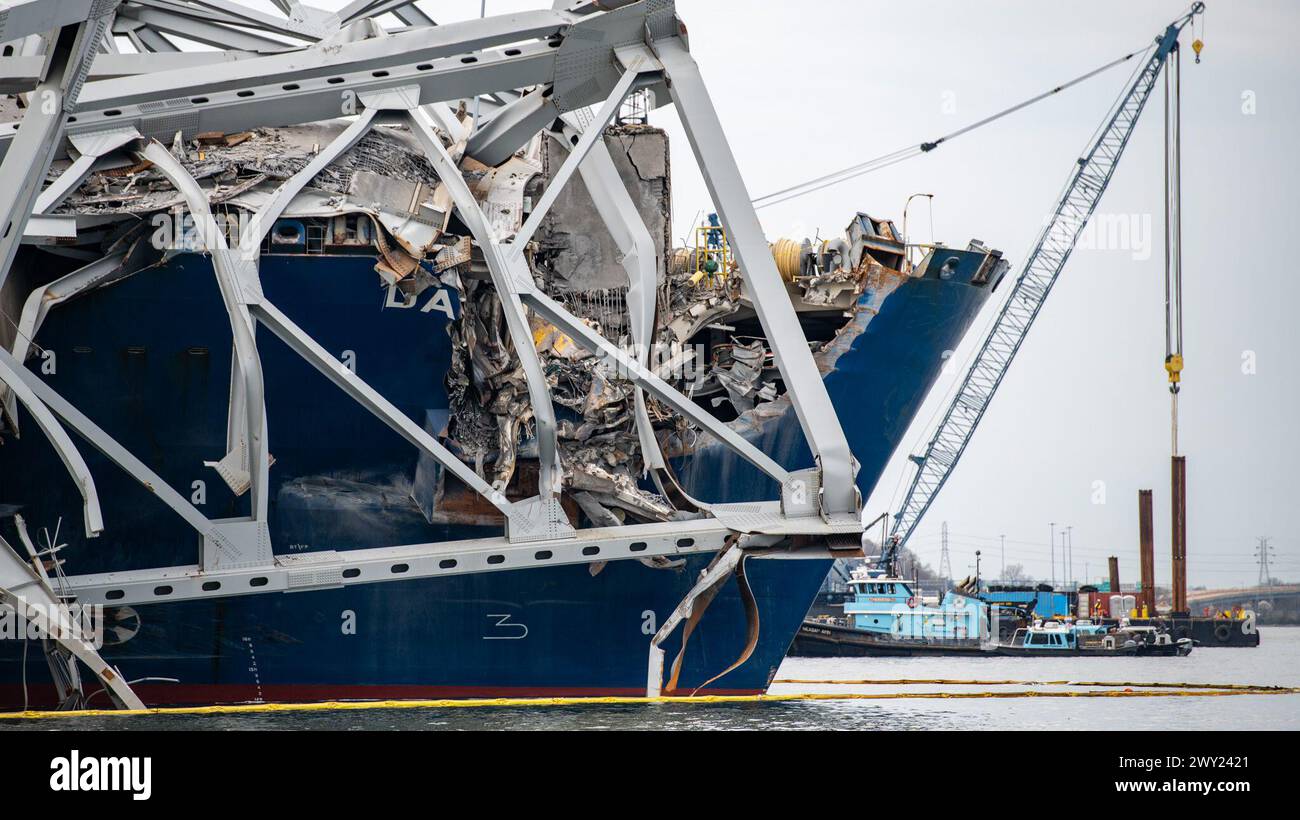 The Motor Vessel Dali is shown with the collapsed Francis Scott Key Bridge on March 30, 2024, in Baltimore. The Key Bridge Response Unified Command priorities are ensuring the safety of the public and first responders, accountability of missing persons, safely restoring transportation infrastructure and commerce, protecting the environment, and supporting the investigation. (U.S. Coast Guard photo by Petty Officer 3rd Class Kimberly Reaves) Stock Photo