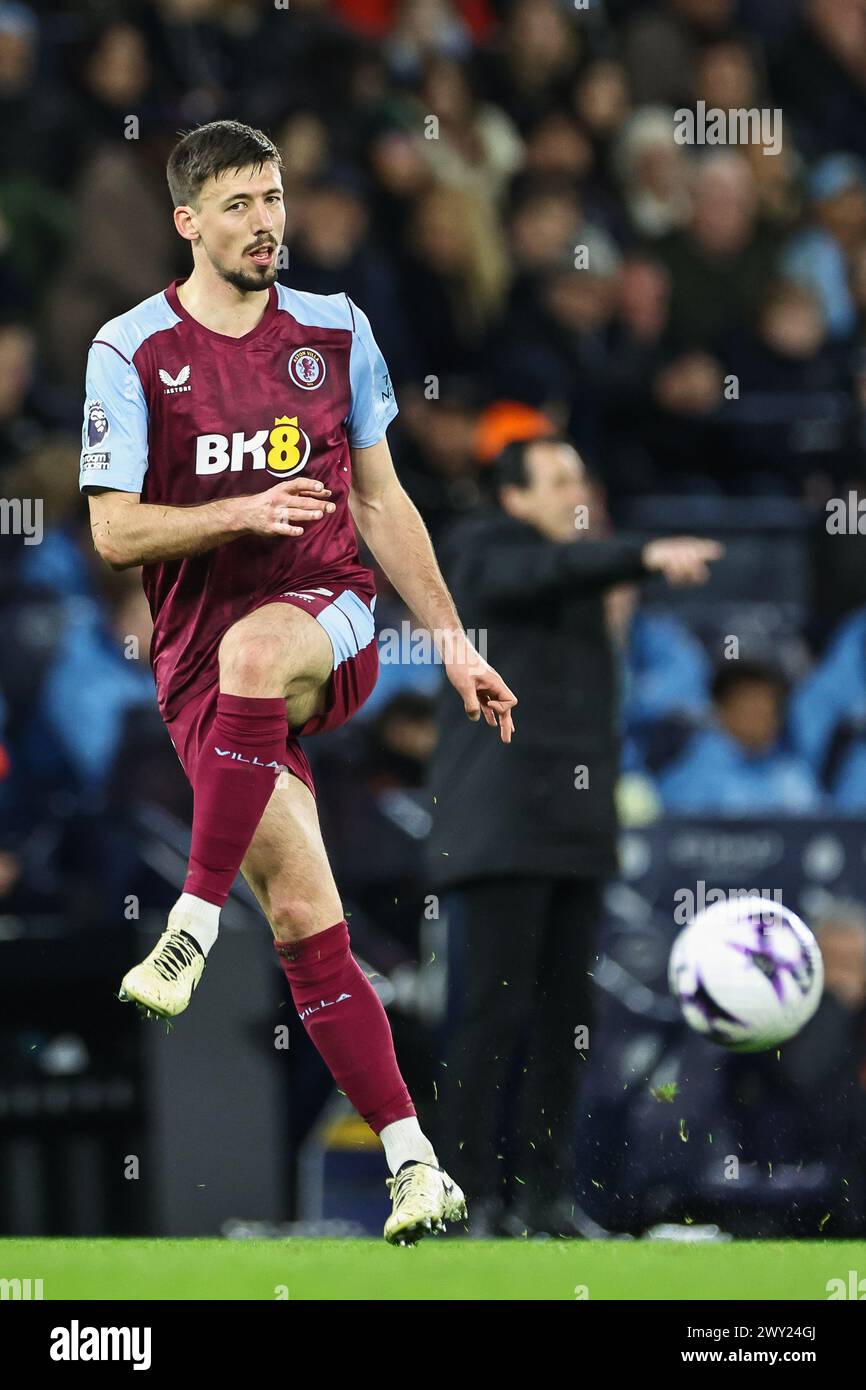 Clément Lenglet of Aston Villa passes the ball during the Premier League match Manchester City vs Aston Villa at Etihad Stadium, Manchester, United Kingdom, 3rd April 2024  (Photo by Mark Cosgrove/News Images) Stock Photo