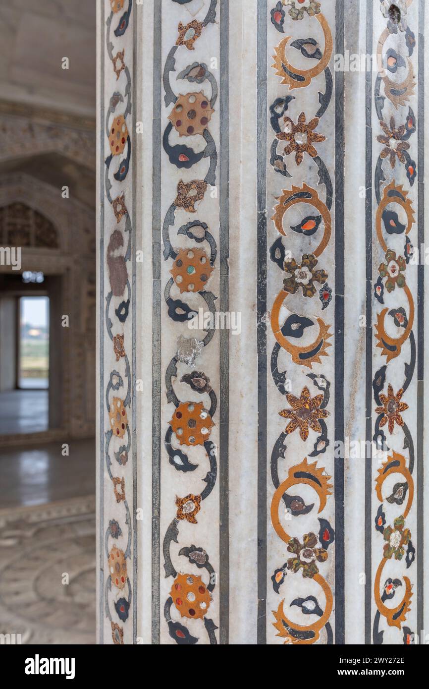 Musamman Burj, Agra Fort, Agra, Uttar Pradesh, India Stock Photo - Alamy