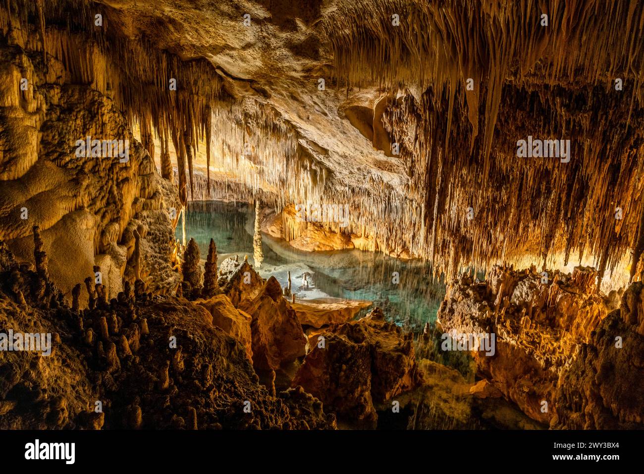Amazing photos of Drach Caves in Mallorca, Spain Stock Photo