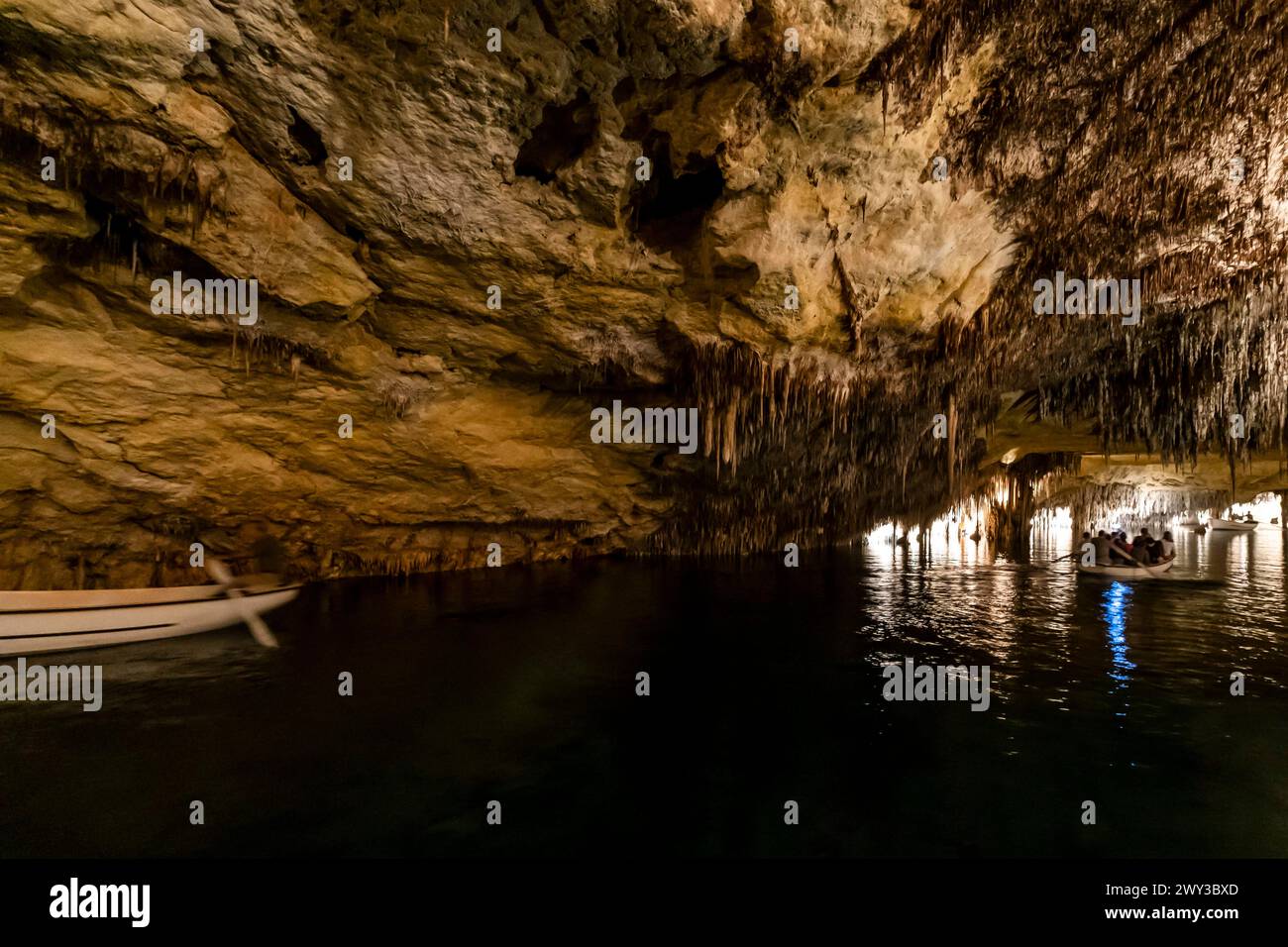 Amazing photos of Drach Caves in Mallorca, Spain Stock Photo